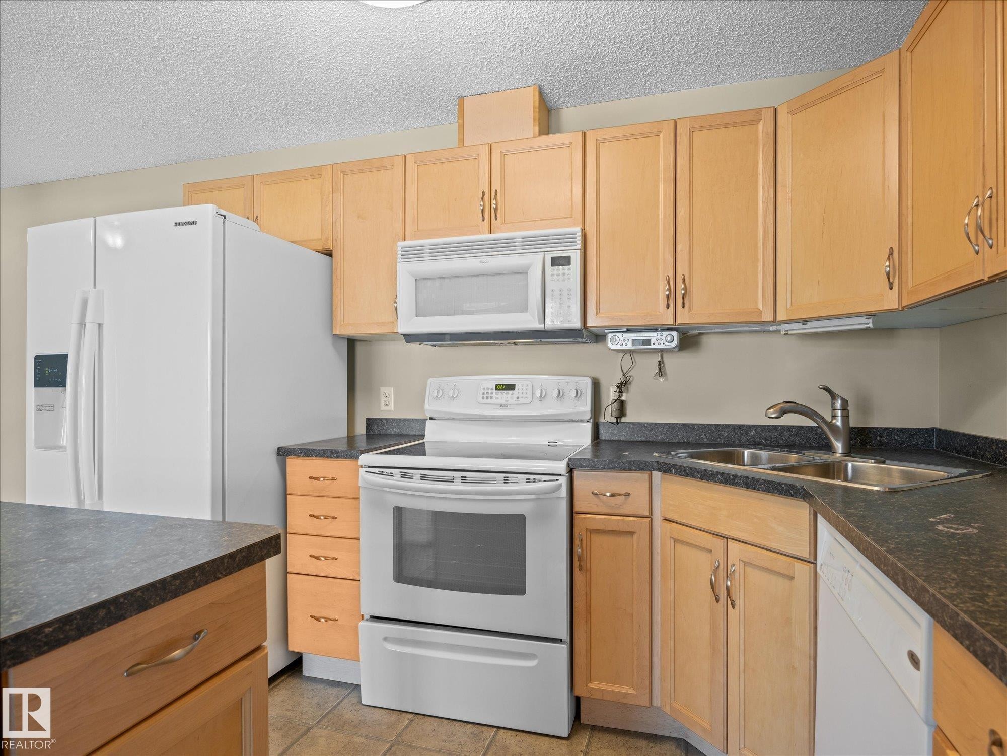 #413 309 Clareview Station Dr Nw, Edmonton, AB