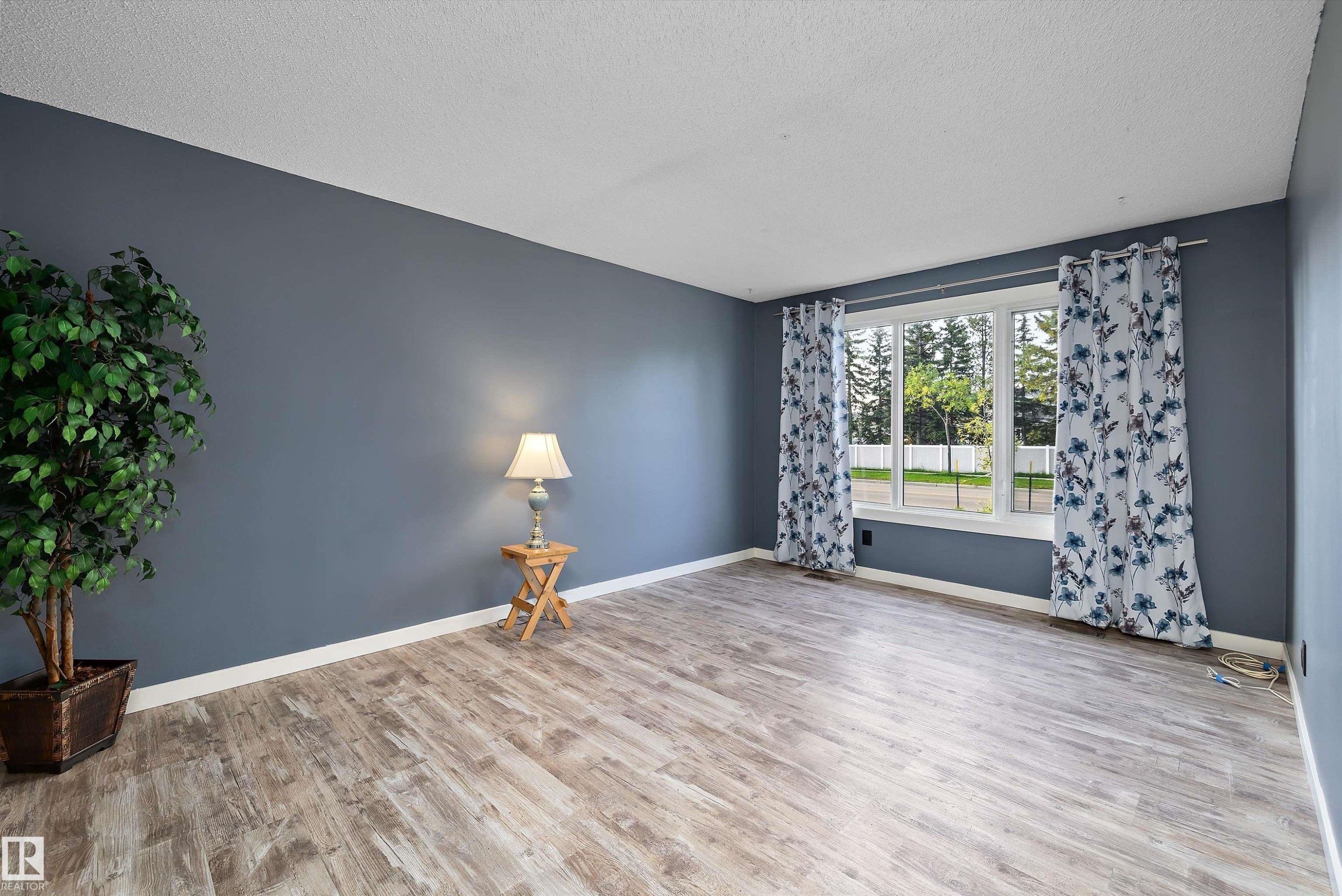 10930 Beaumaris Road Nw, Edmonton, AB