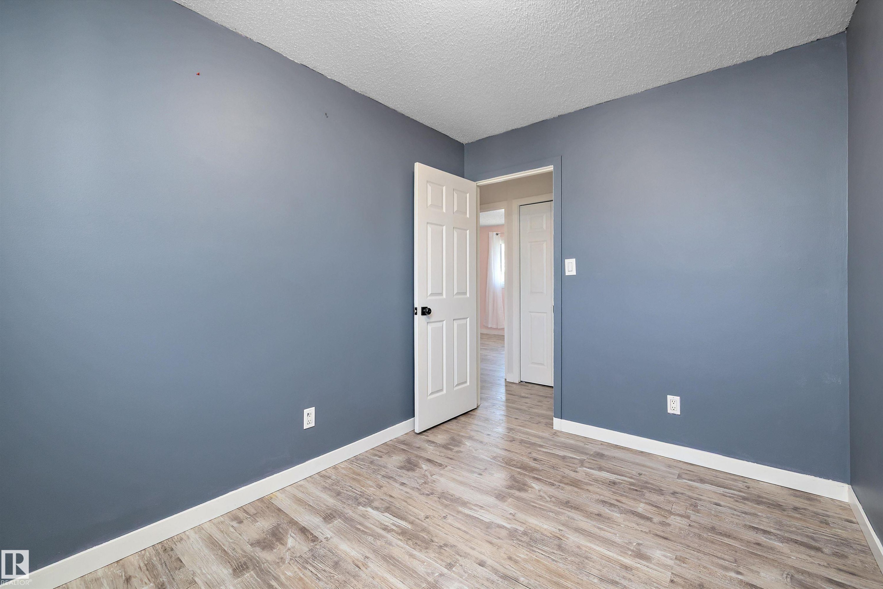 10930 Beaumaris Road Nw, Edmonton, AB