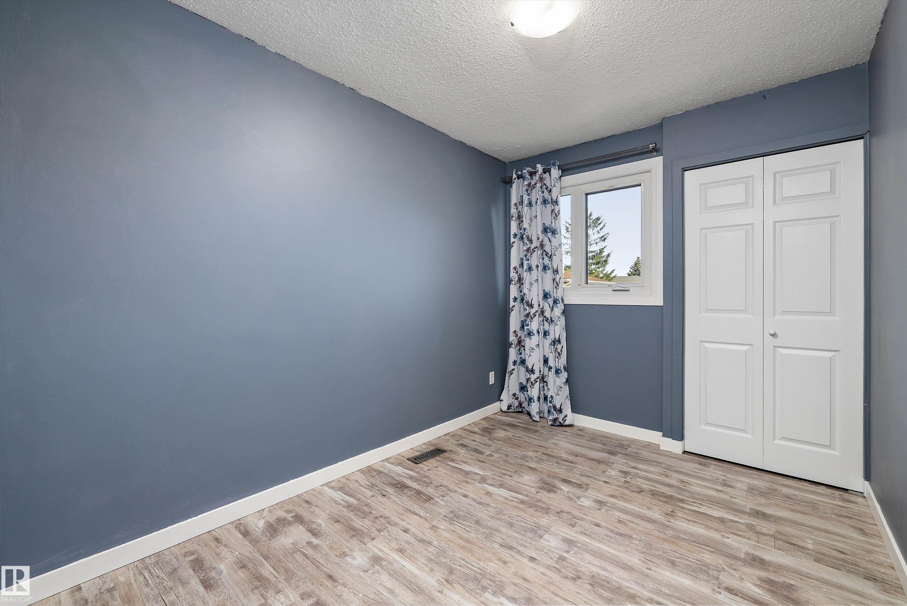 10930 Beaumaris Road Nw, Edmonton, AB