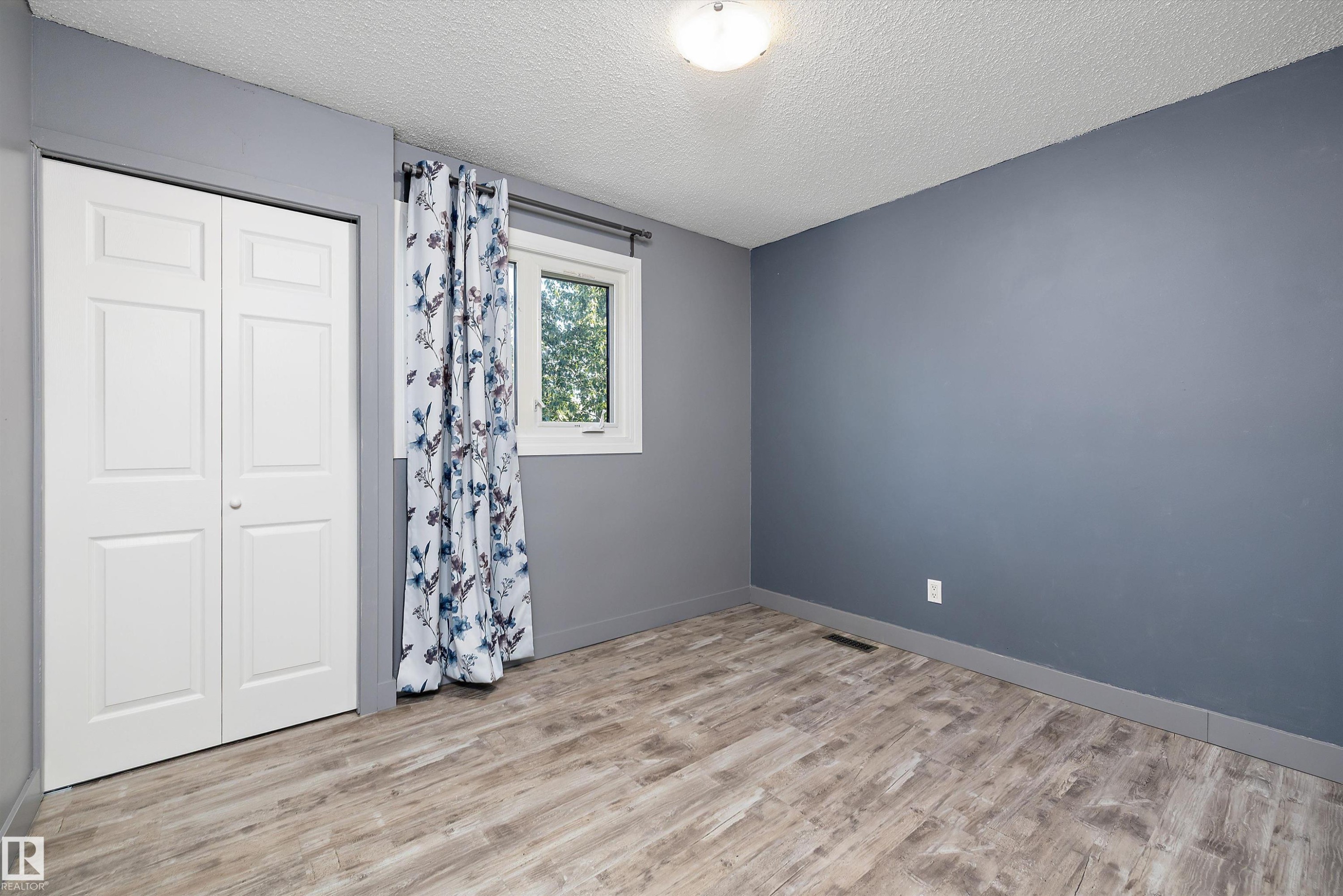 10930 Beaumaris Road Nw, Edmonton, AB