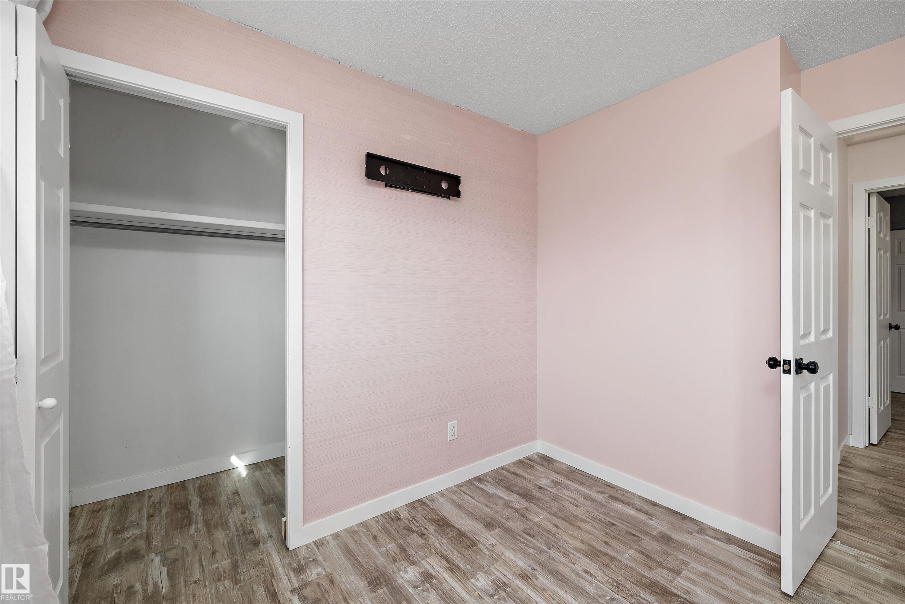 10930 Beaumaris Road Nw, Edmonton, AB