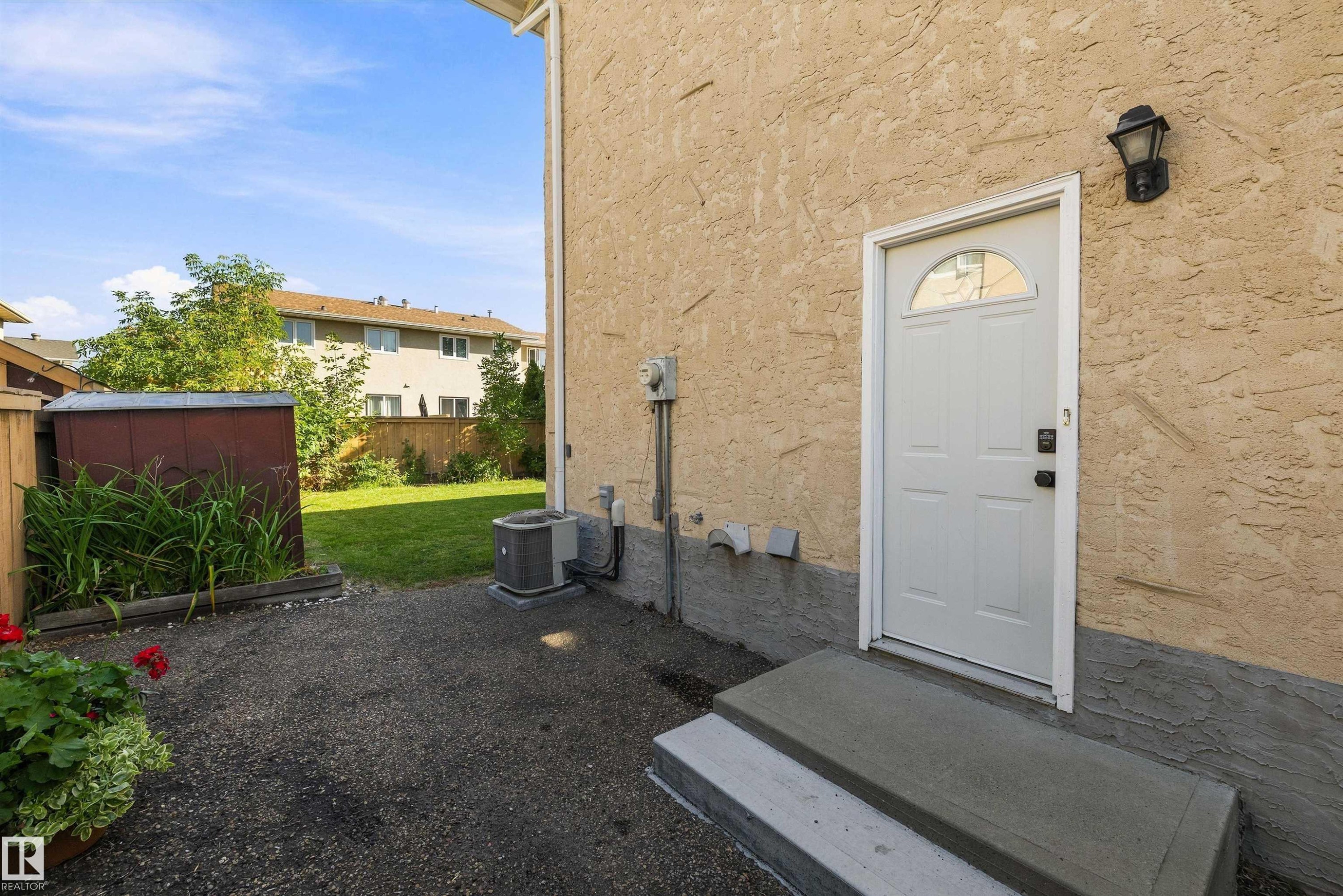 10930 Beaumaris Road Nw, Edmonton, AB
