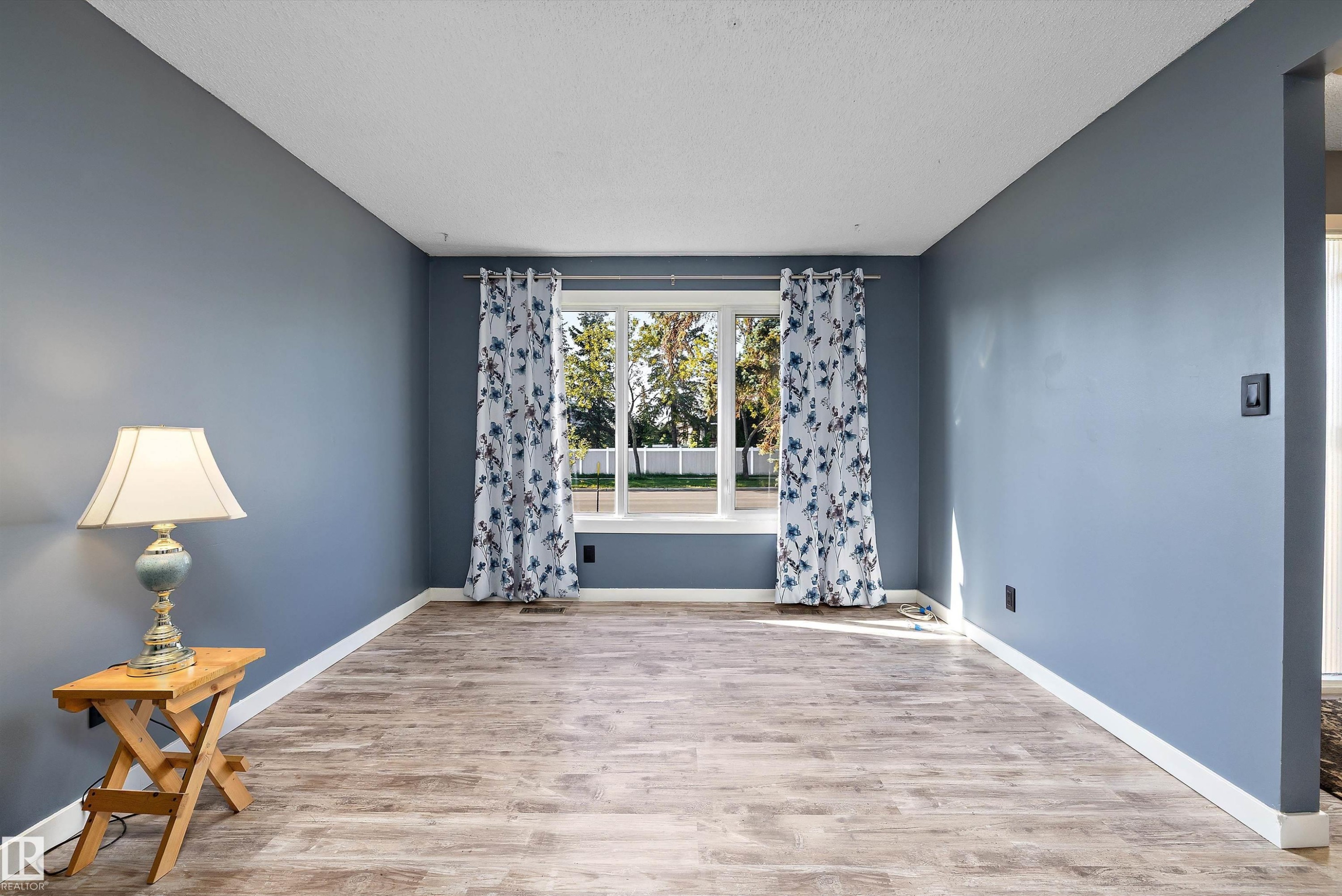 10930 Beaumaris Road Nw, Edmonton, AB