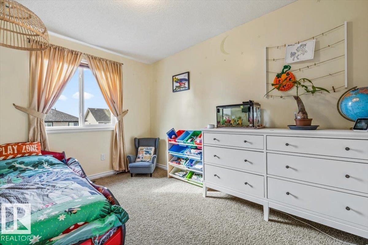 9518 Simpson Court Nw, Edmonton, AB