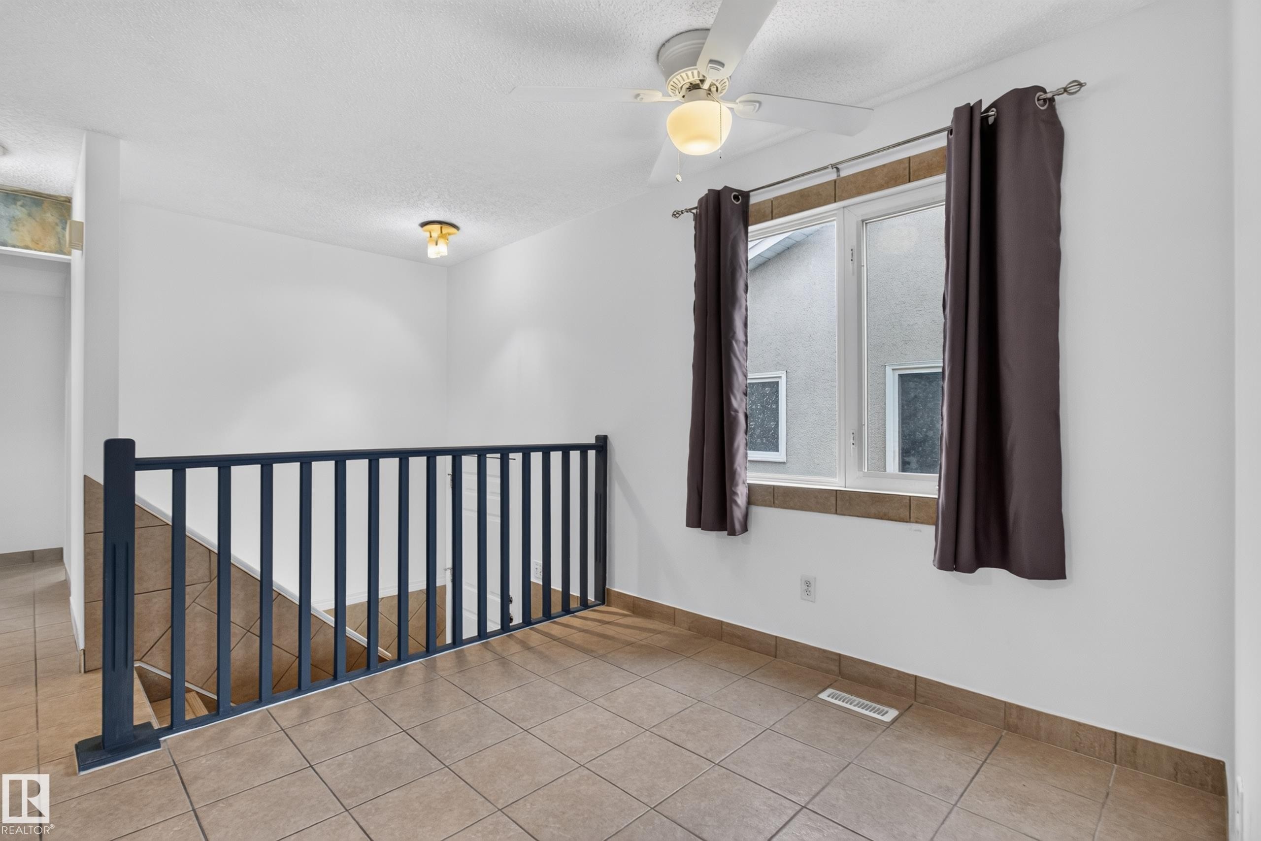 4629 126 Avenue Nw, Edmonton, AB