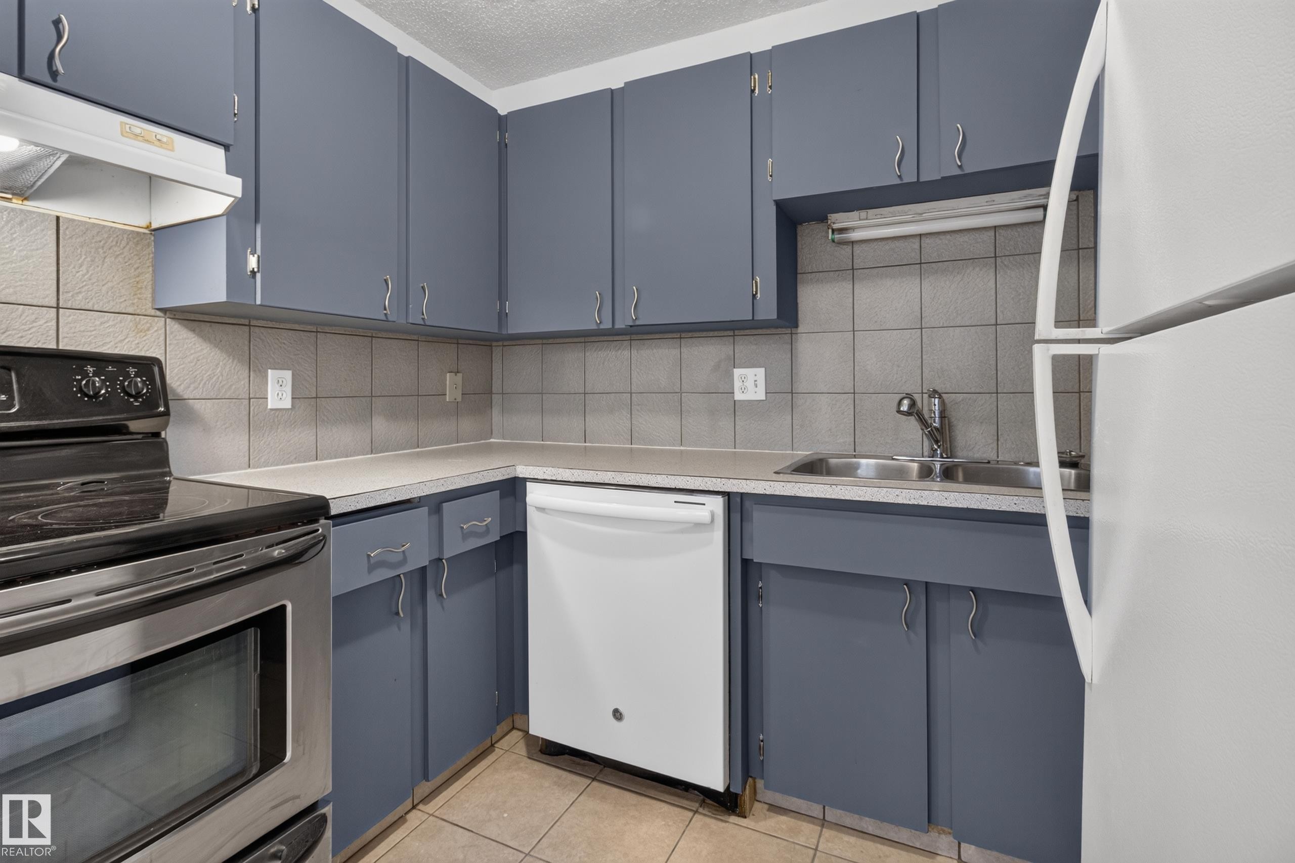 4629 126 Avenue Nw, Edmonton, AB