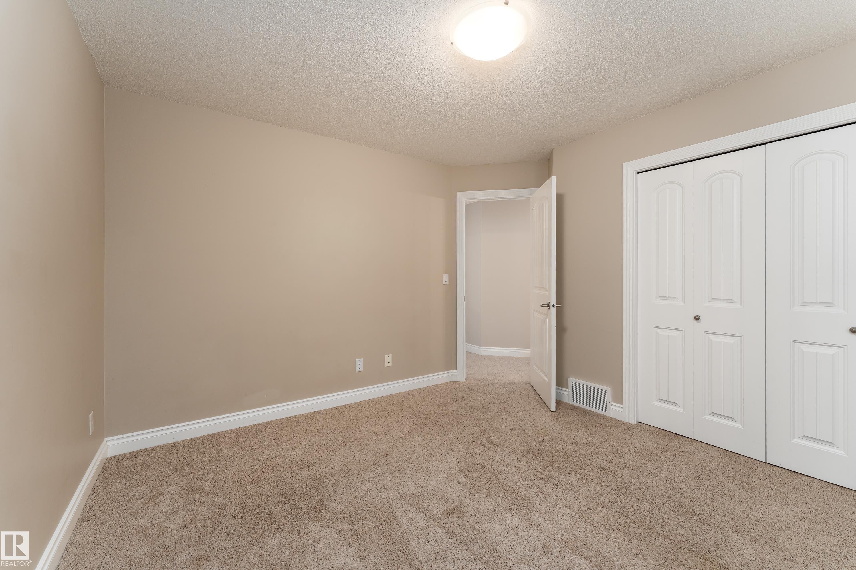 13408 162 Avenue Nw, Edmonton, AB