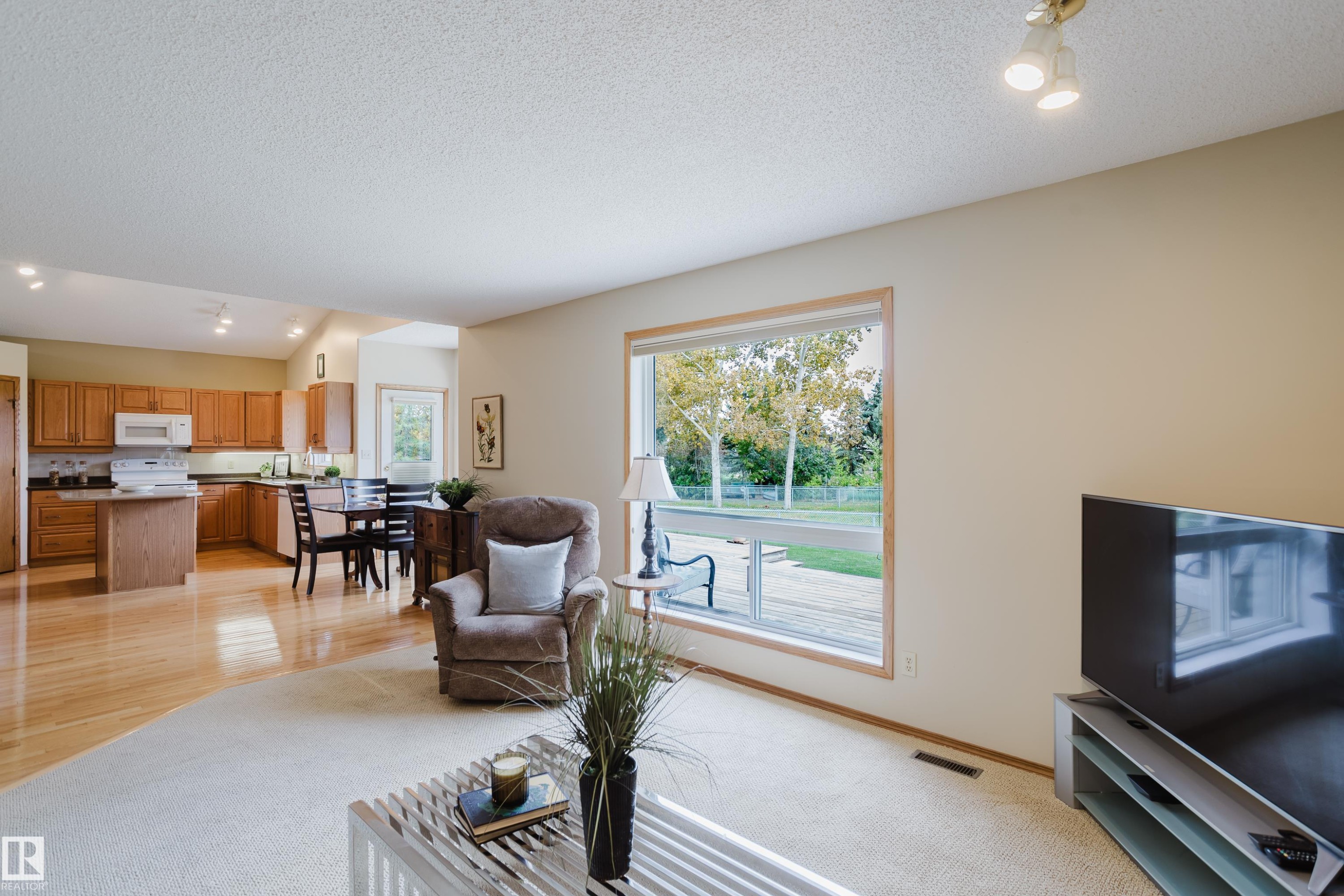 160 Phillips Row Nw, Edmonton, AB