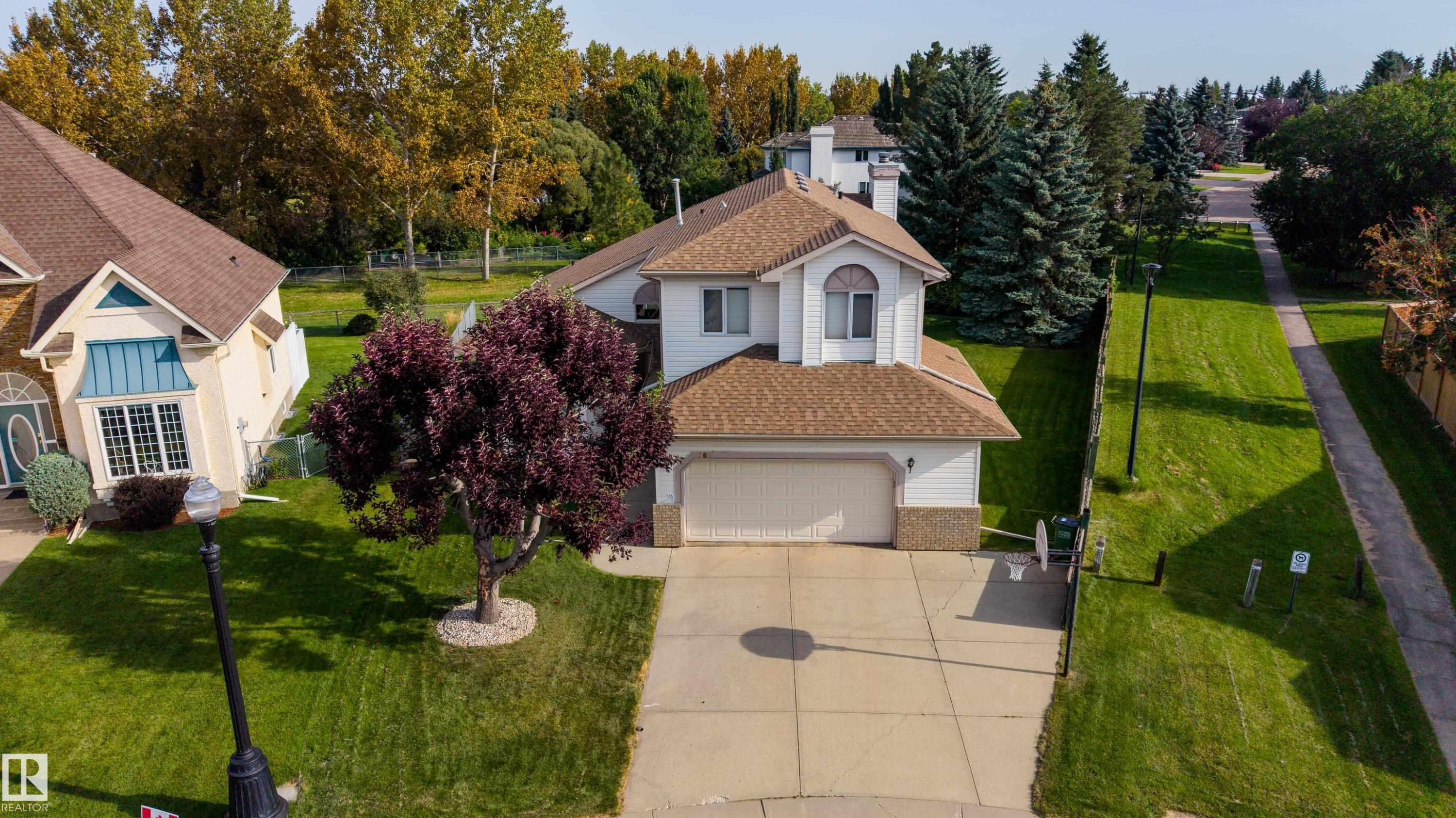 160 Phillips Row Nw, Edmonton, AB