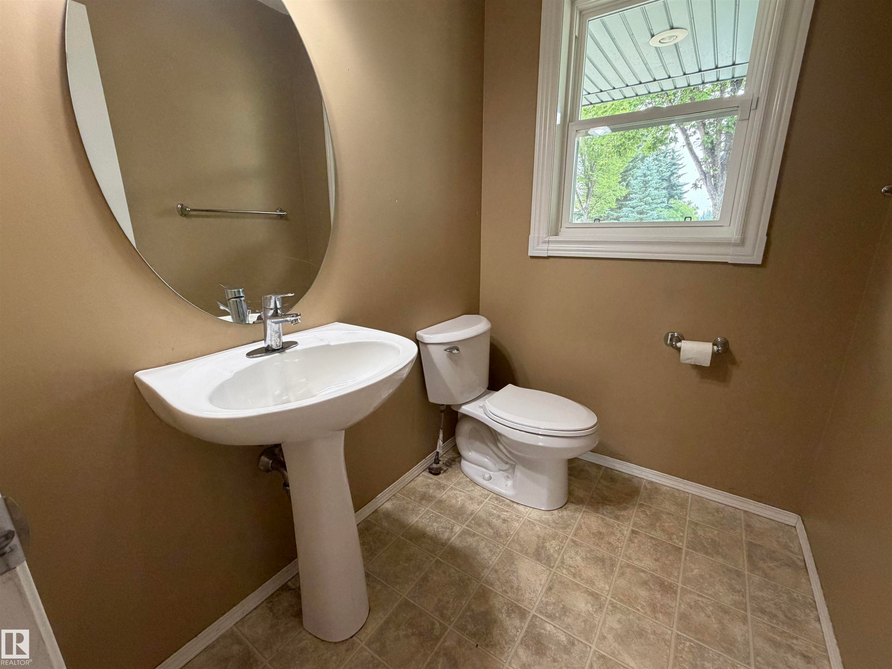 1750 Tomlinson Common Nw, Edmonton, AB