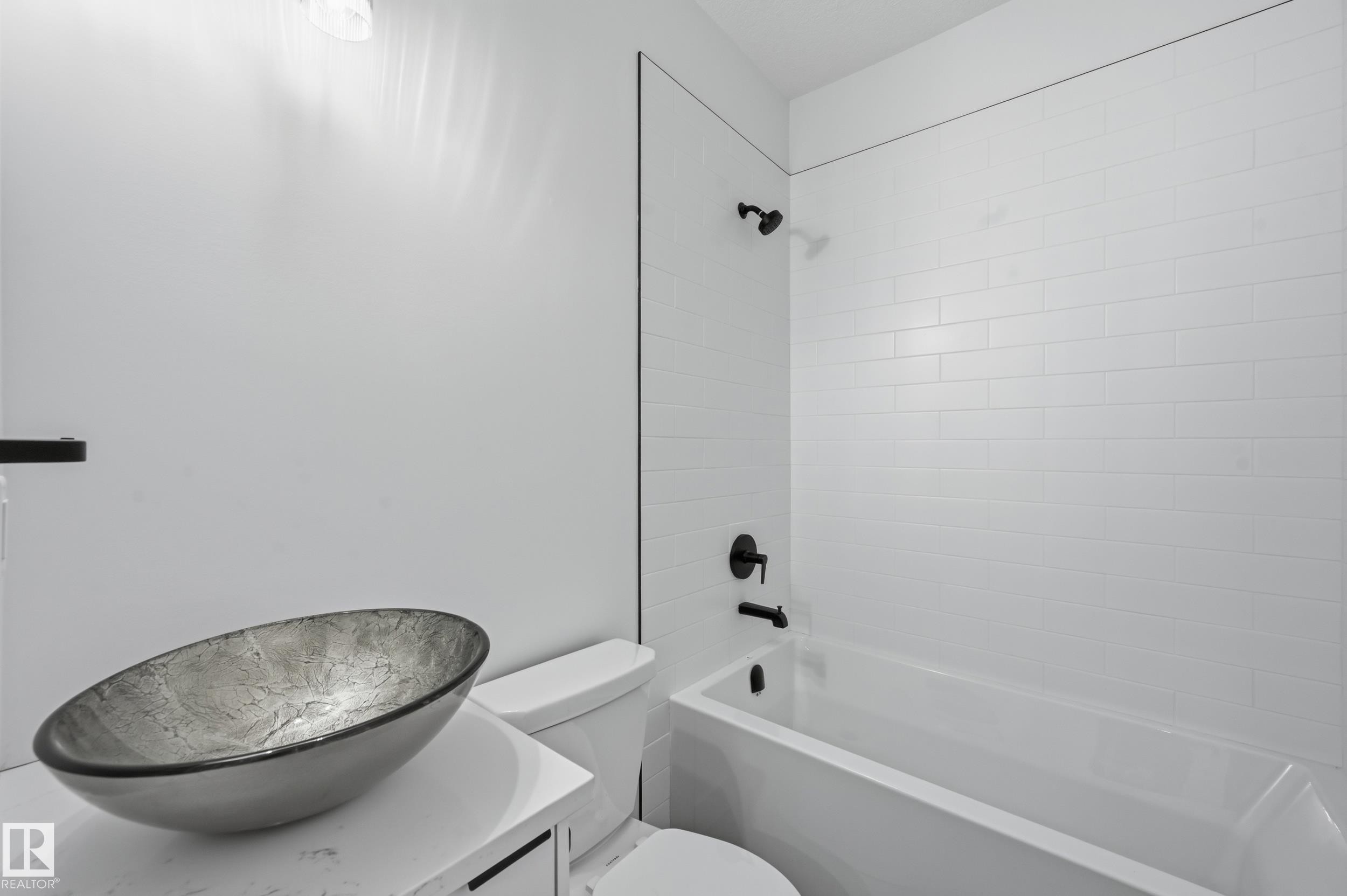 11121 51 Street Nw, Edmonton, AB