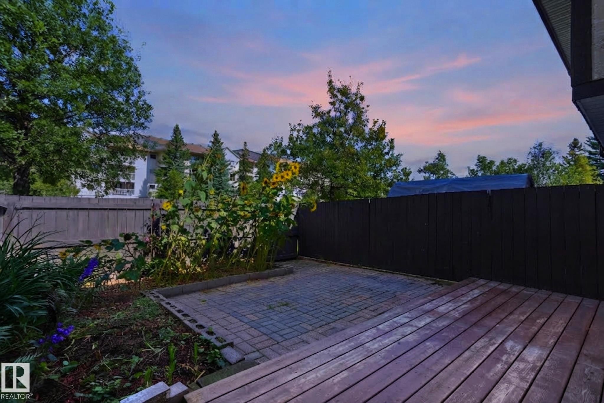 18124 93 Avenue Nw, Edmonton, AB