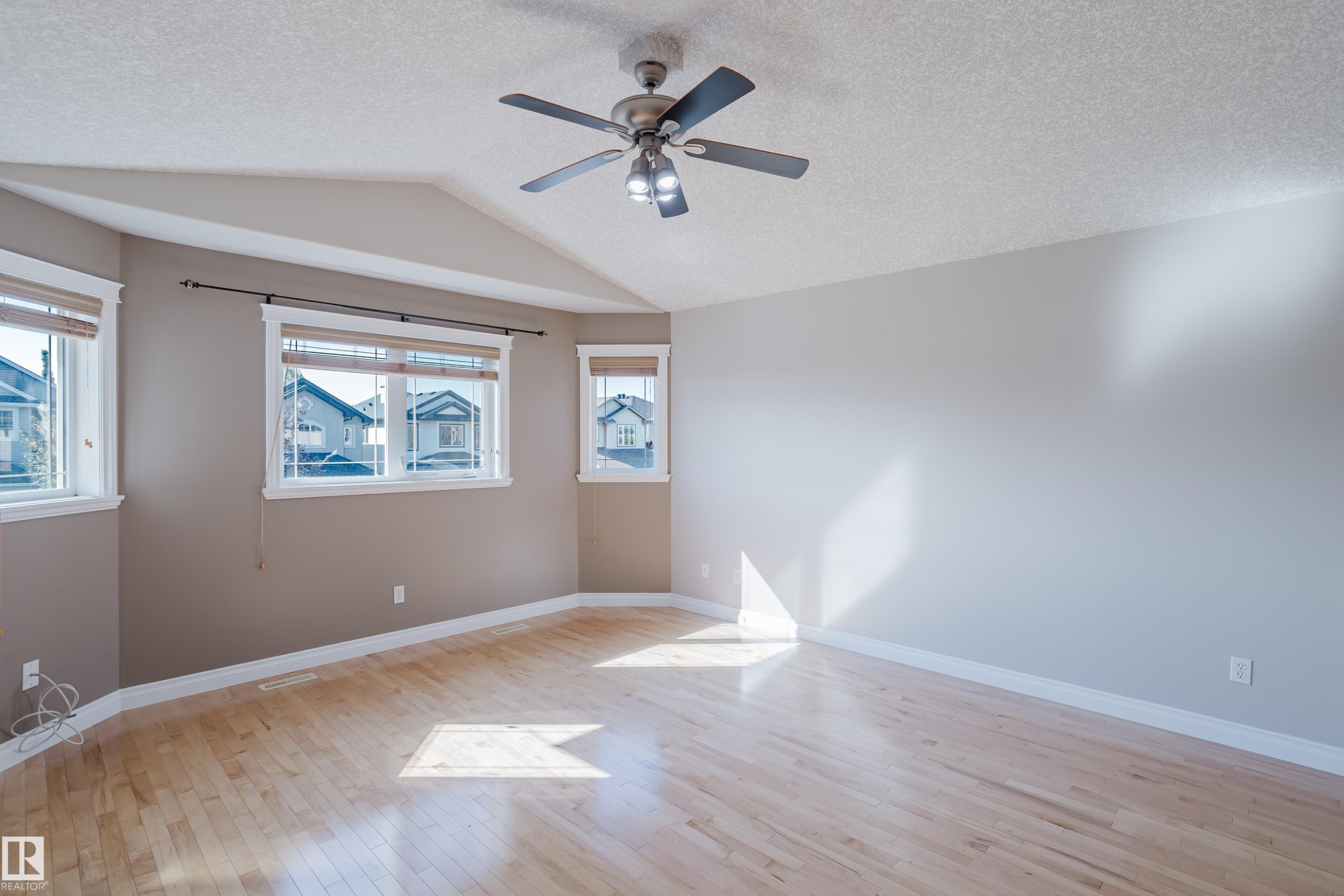 11616 174 Avenue Nw, Edmonton, AB