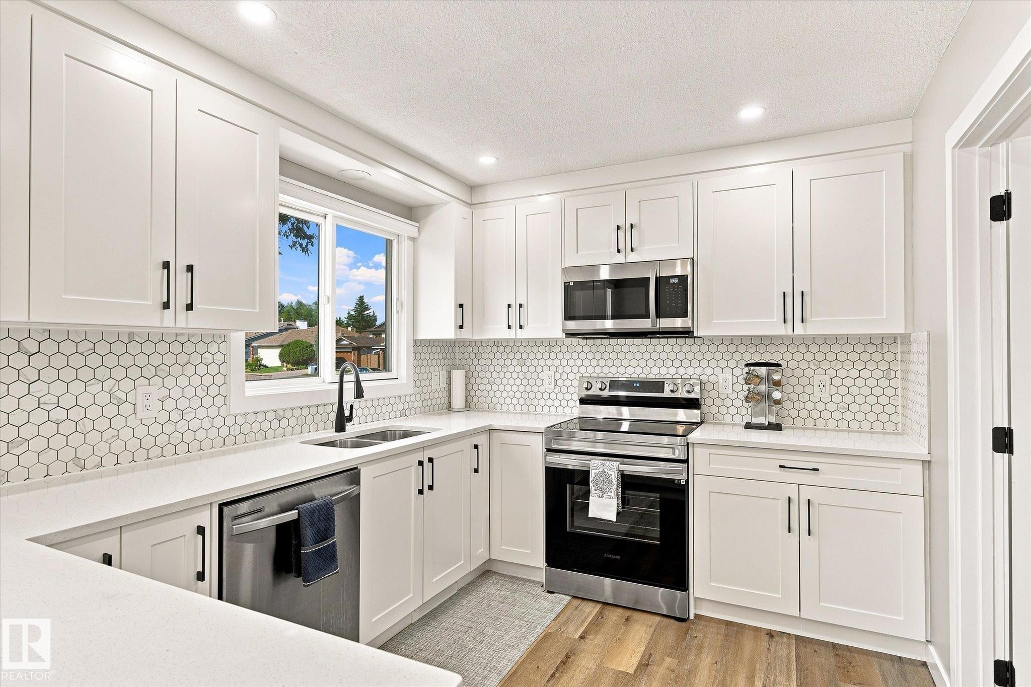 4235 147 Street Nw, Edmonton, AB
