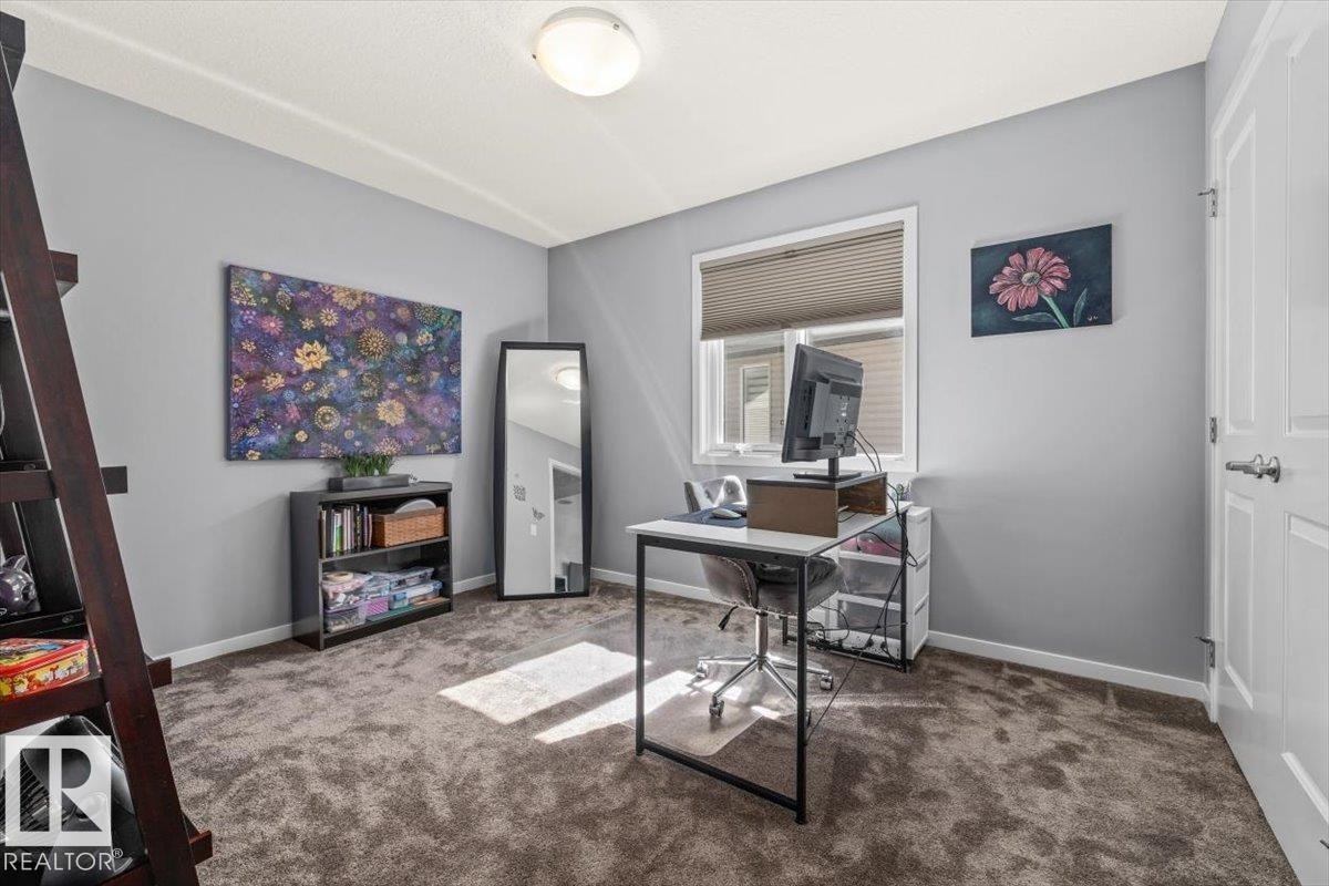 1021 Coopers Hawk Link Nw, Edmonton, AB