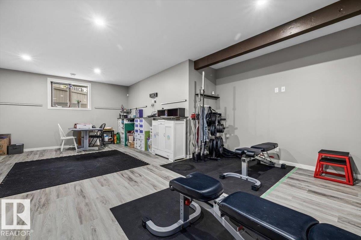 1021 Coopers Hawk Link Nw, Edmonton, AB