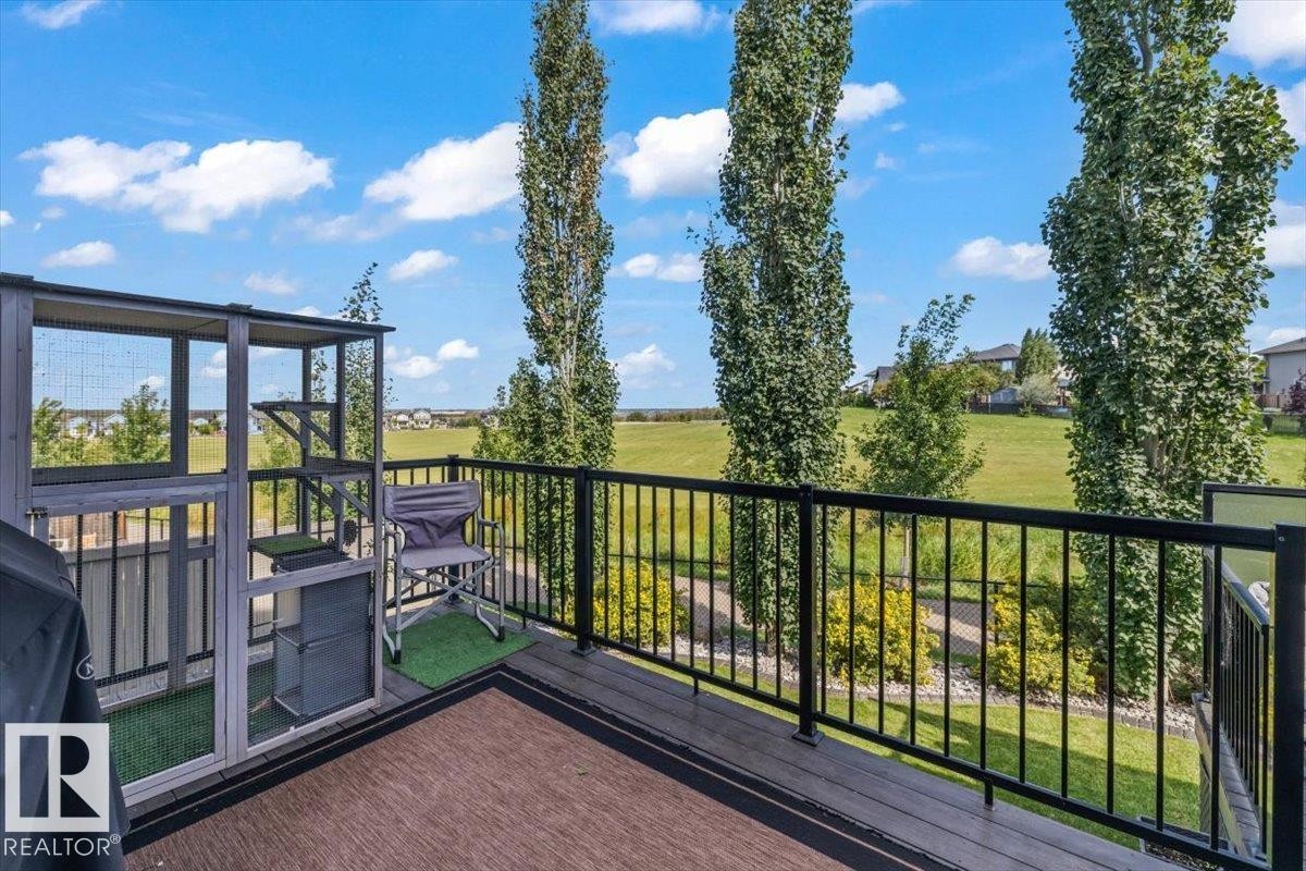1021 Coopers Hawk Link Nw, Edmonton, AB