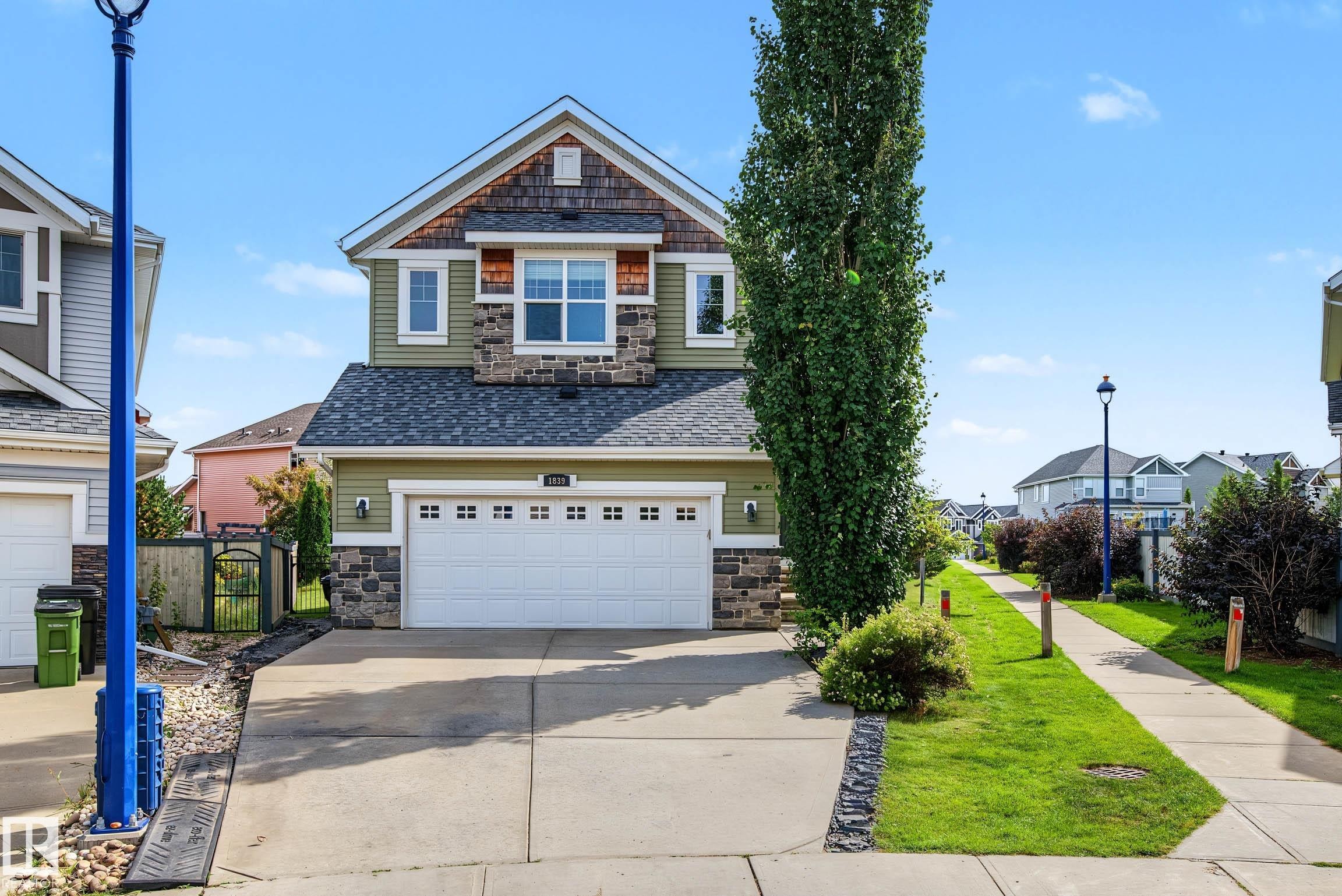 1839 80 Street Sw, Edmonton, AB