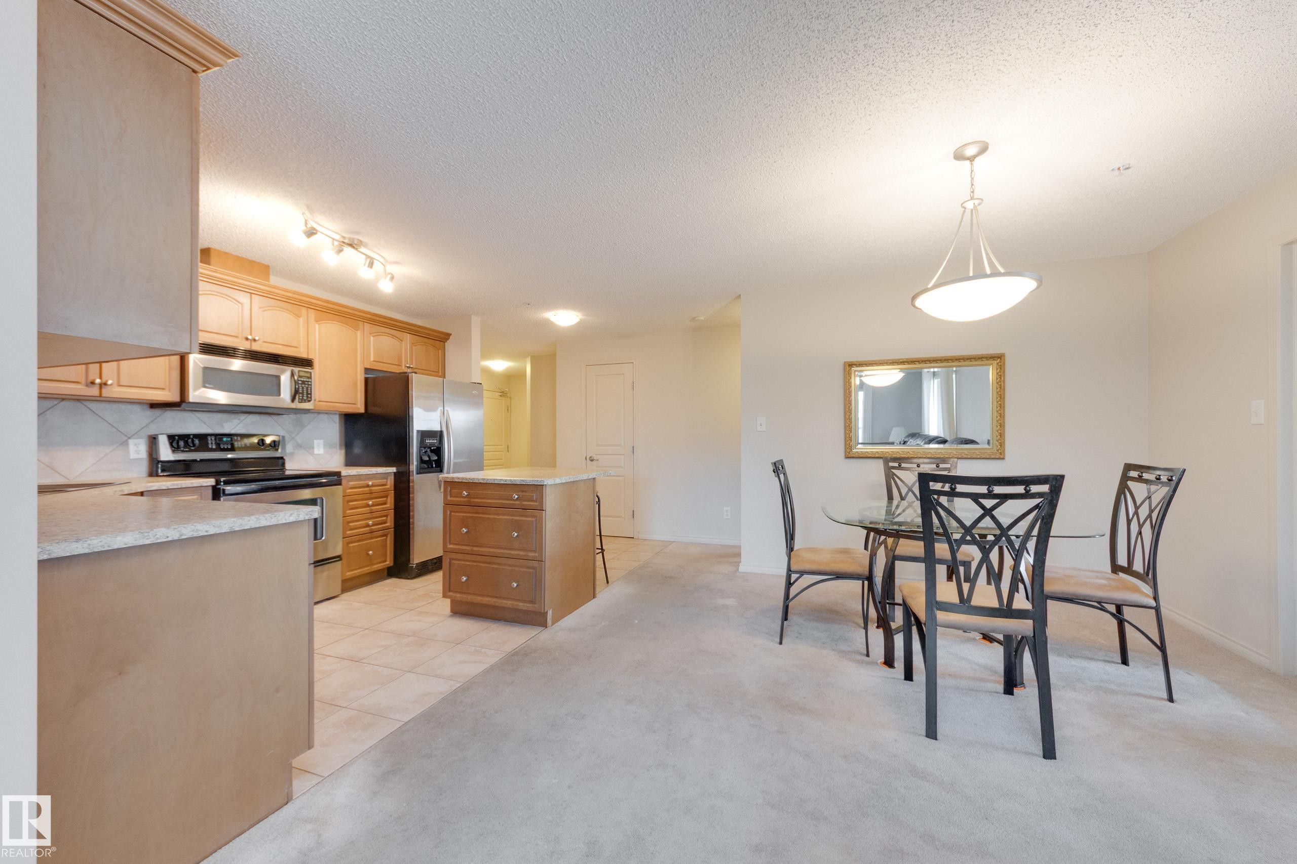 #225 2436 Guardian Rd Nw, Edmonton, AB