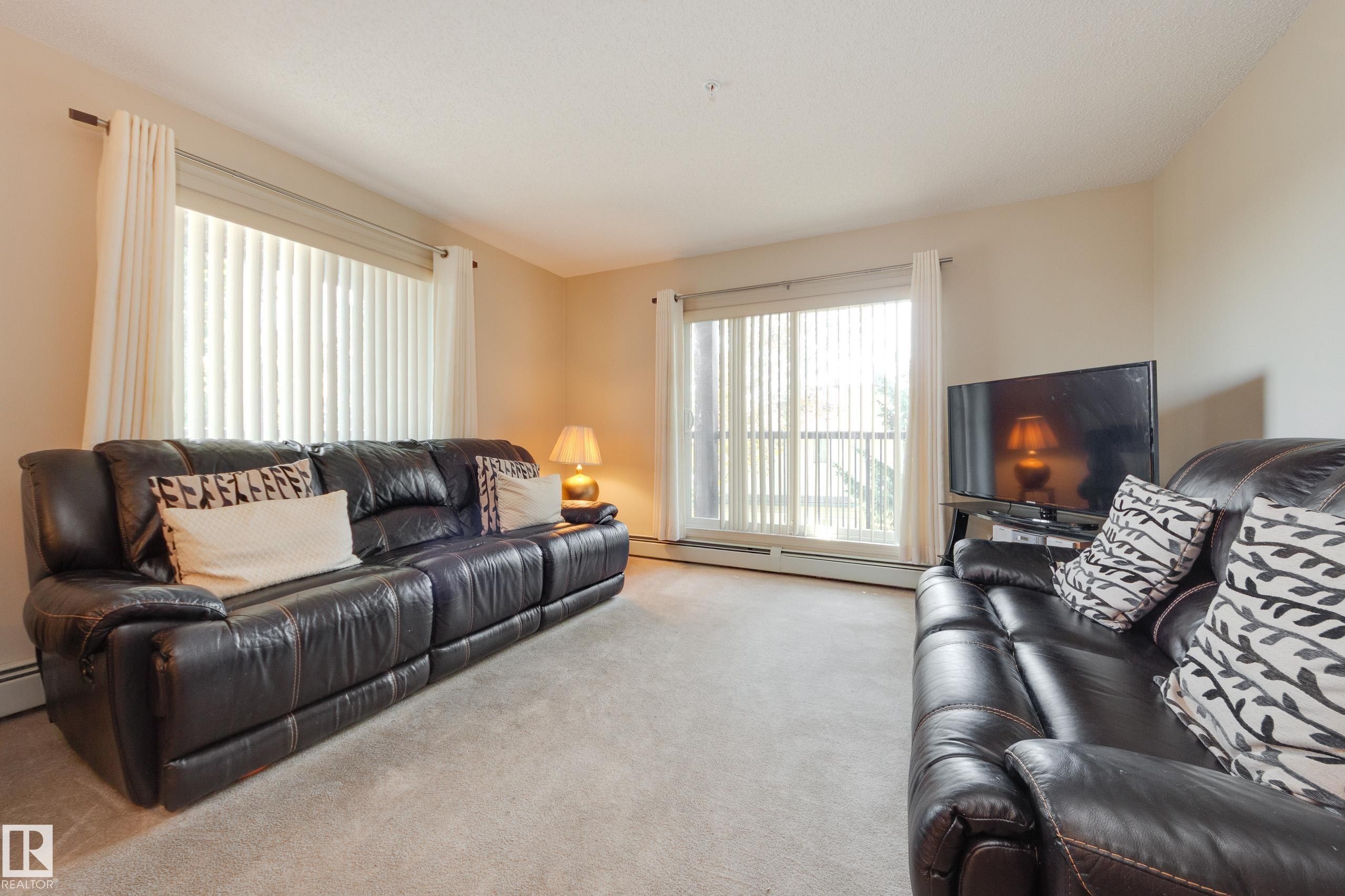 #225 2436 Guardian Rd Nw, Edmonton, AB