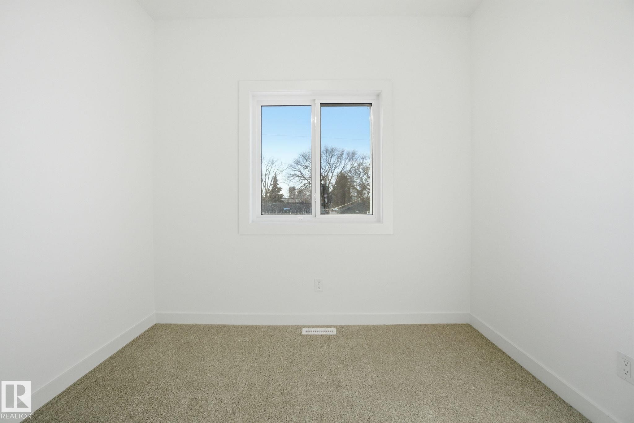 10124 82 Street Nw, Edmonton, AB