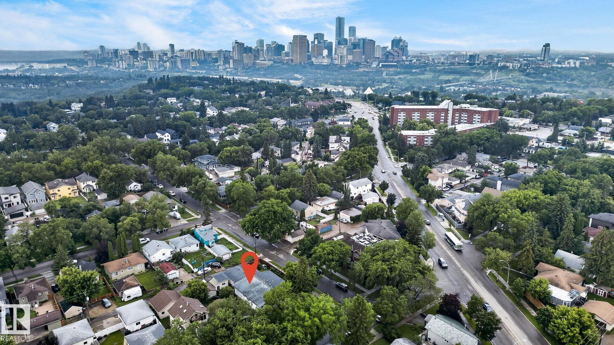 9258 91 Street Nw, Edmonton, AB - Outdoor With View