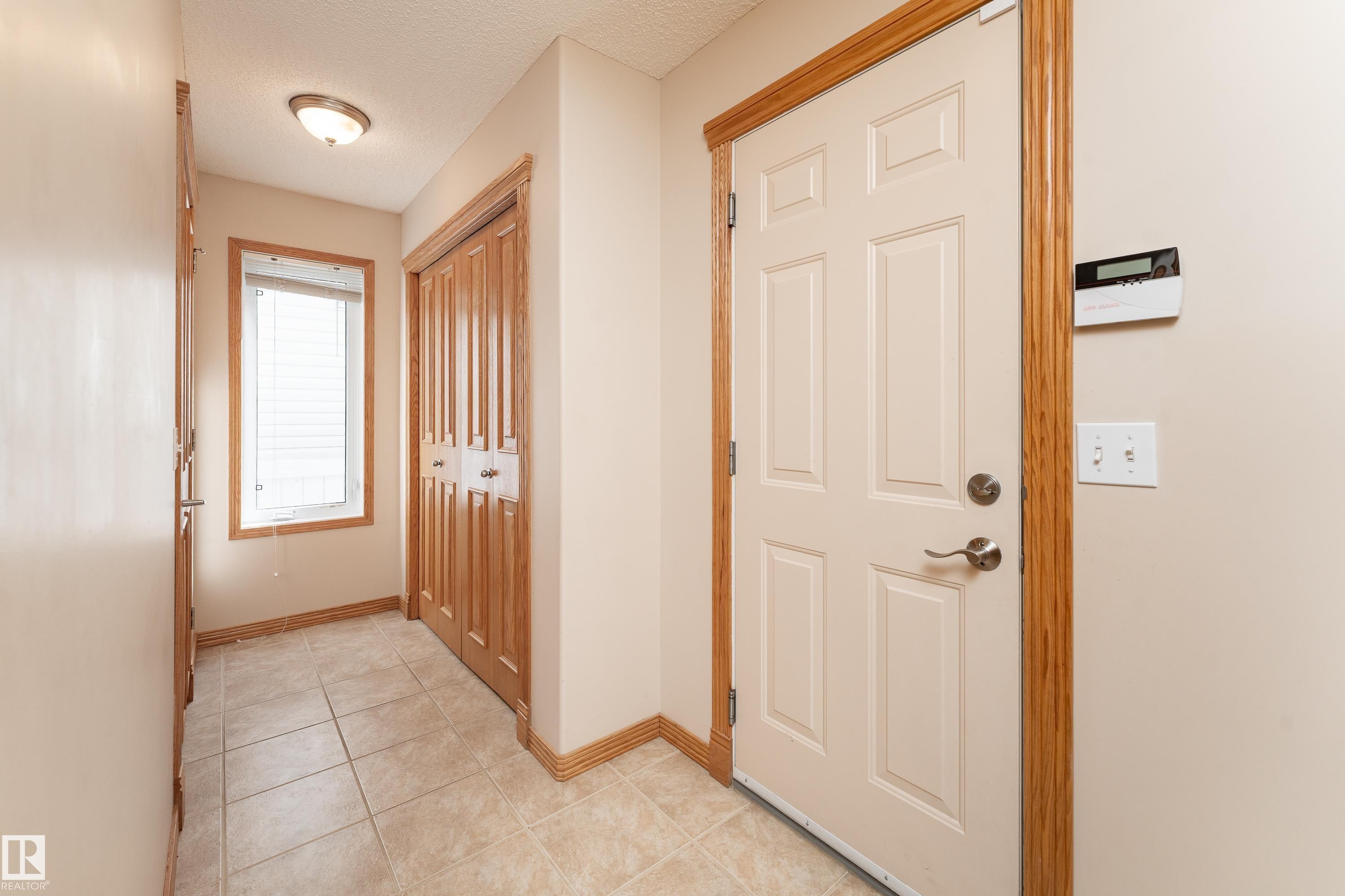 10820 178 Avenue Nw, Edmonton, AB