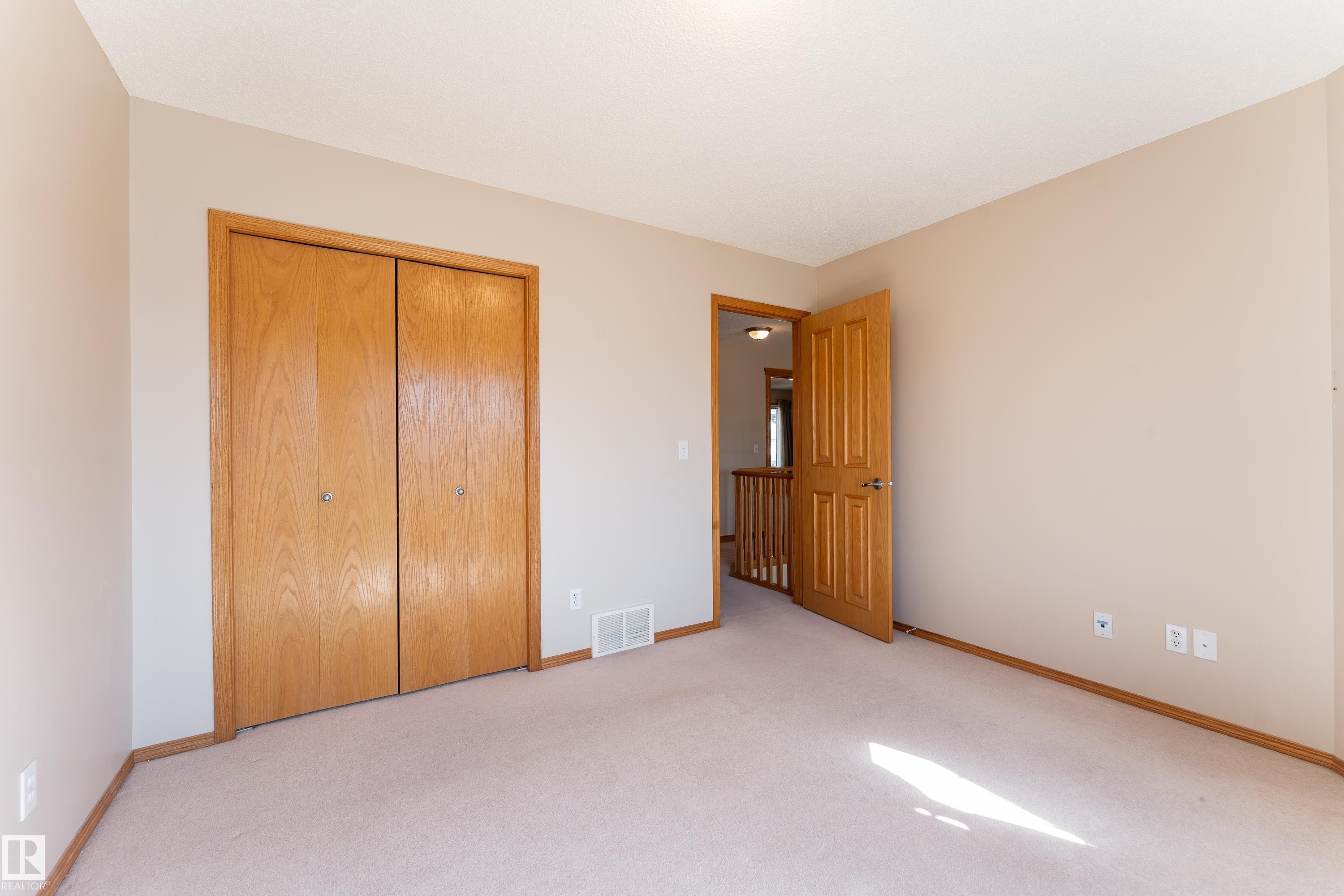10820 178 Avenue Nw, Edmonton, AB