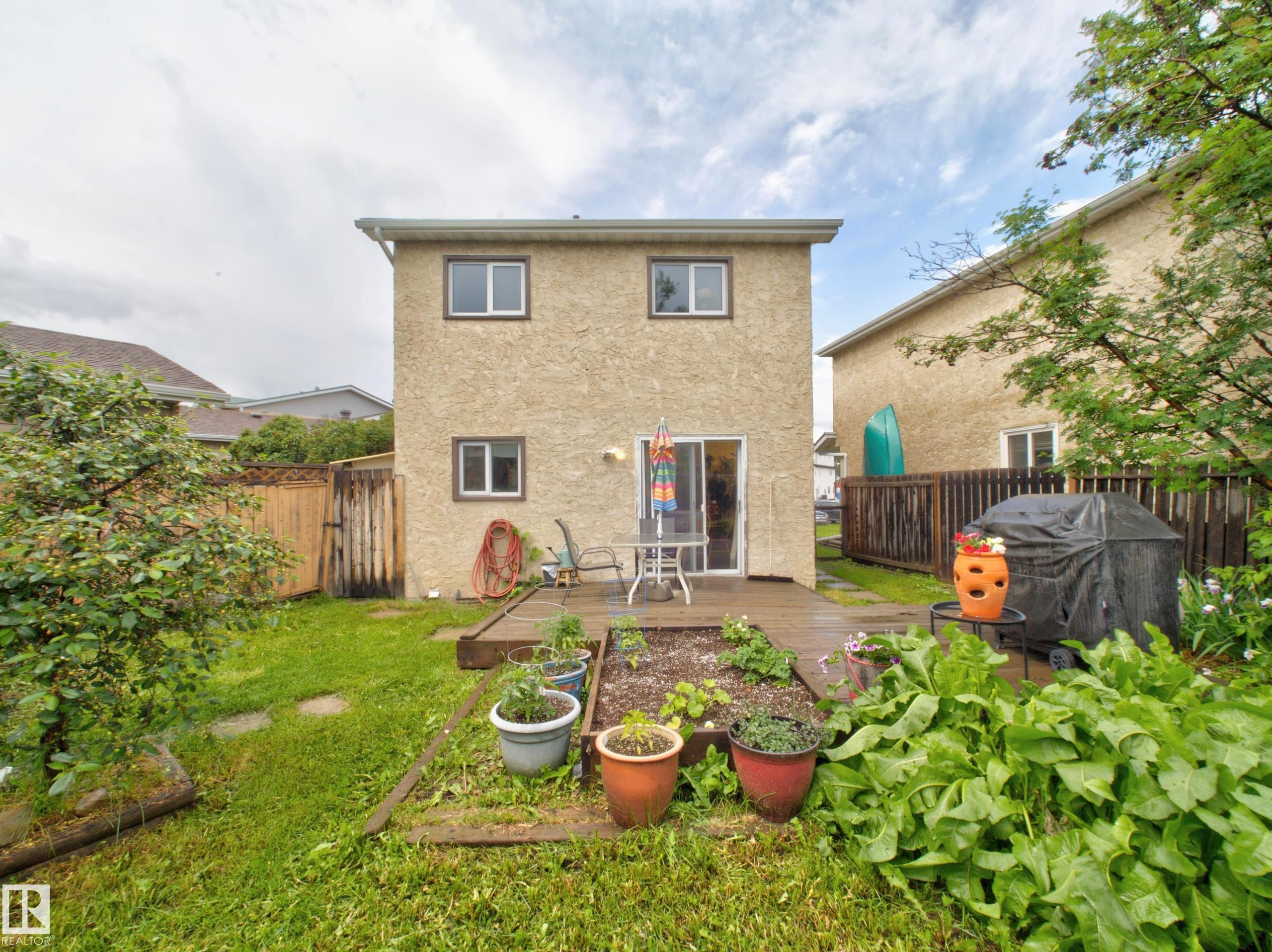 3503 42A Avenue Nw, Edmonton, AB