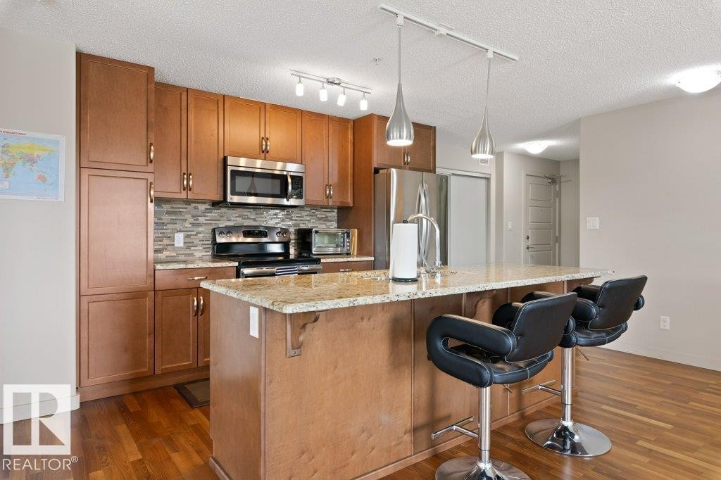 #202 5510 Schonsee Dr Nw, Edmonton, AB