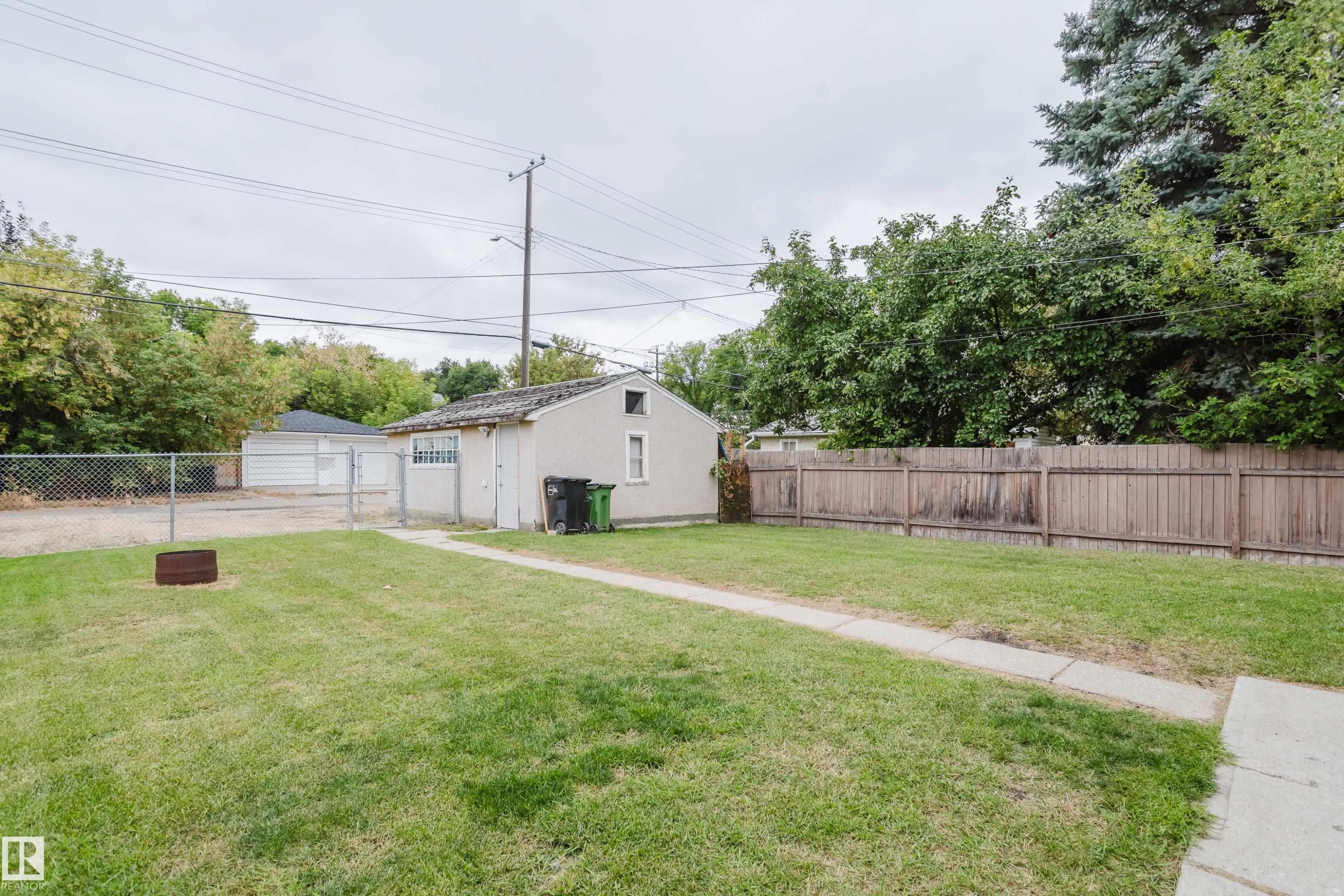 11934 87 Street Nw, Edmonton, AB
