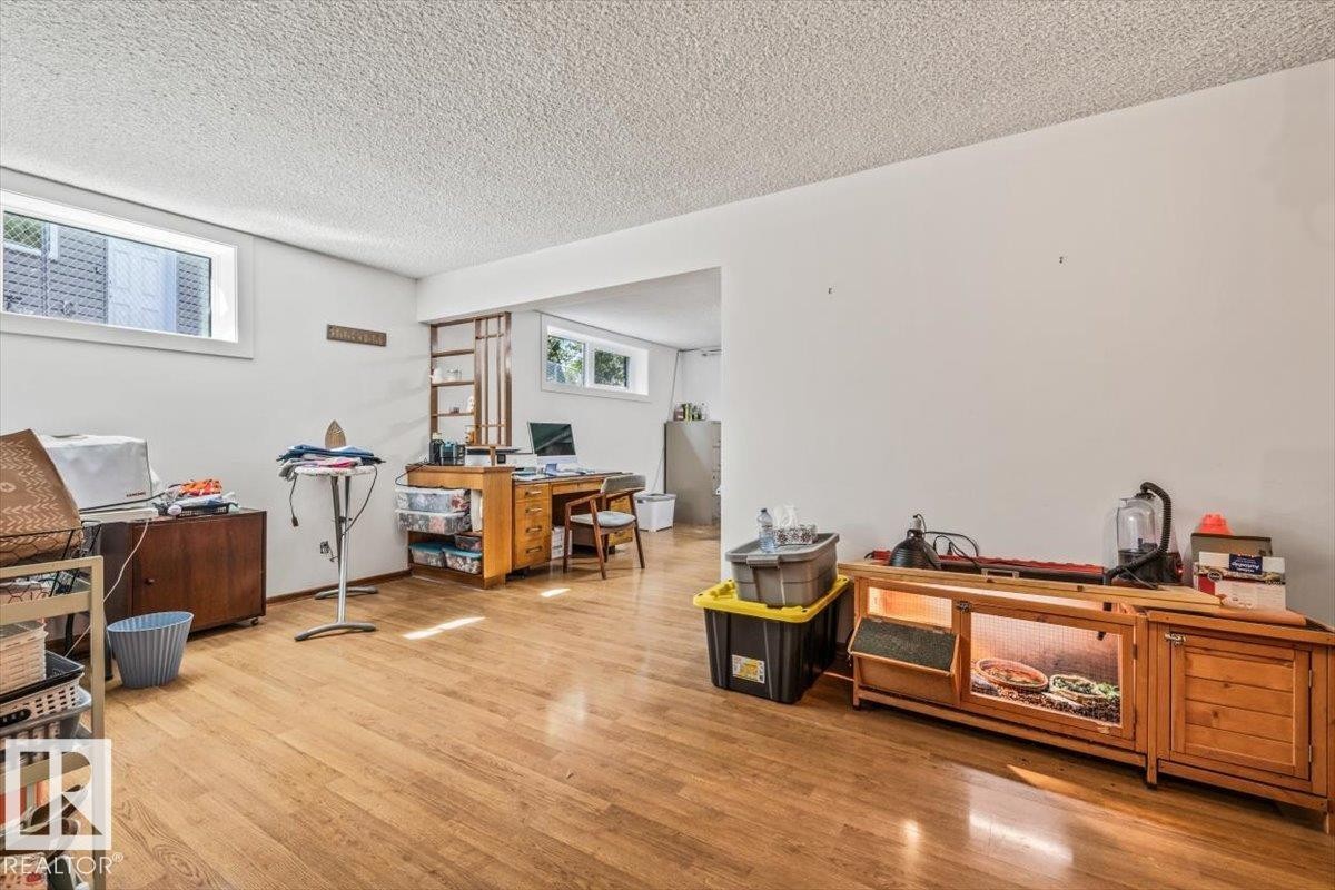11440 104 Street Nw, Edmonton, AB