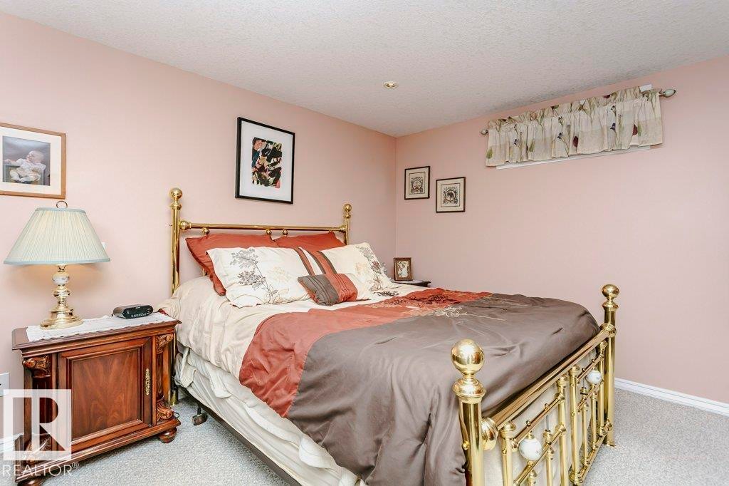 15634 81 Avenue Nw, Edmonton, AB