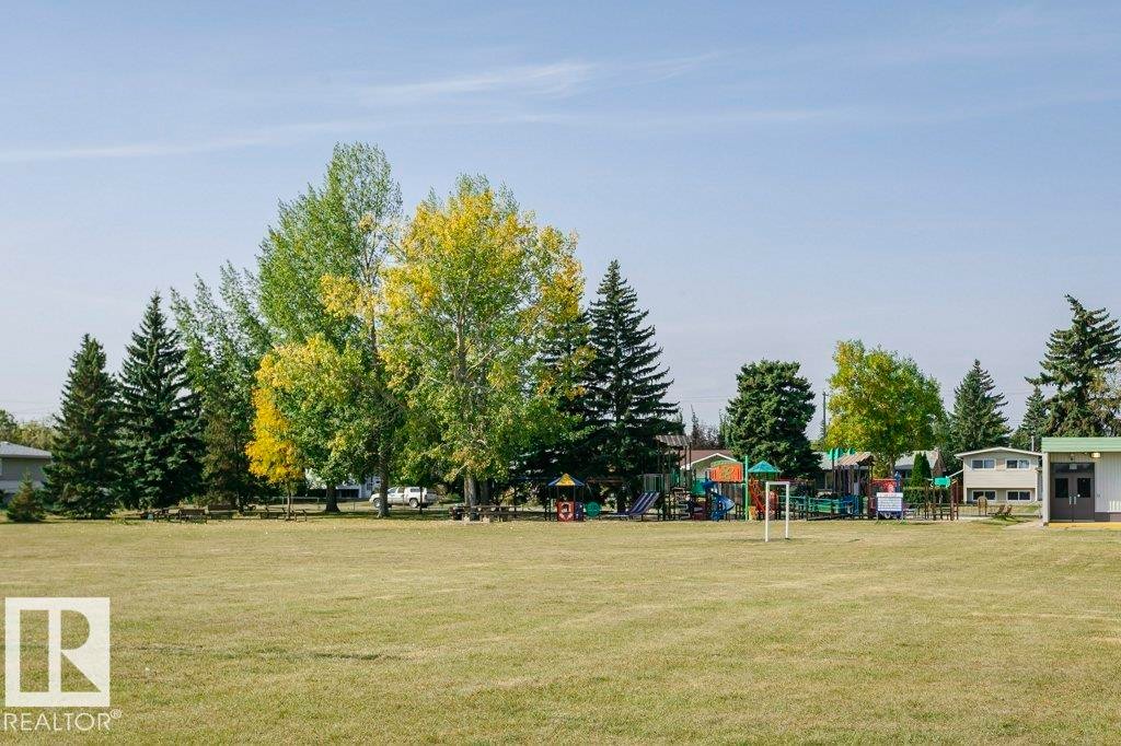 15634 81 Avenue Nw, Edmonton, AB