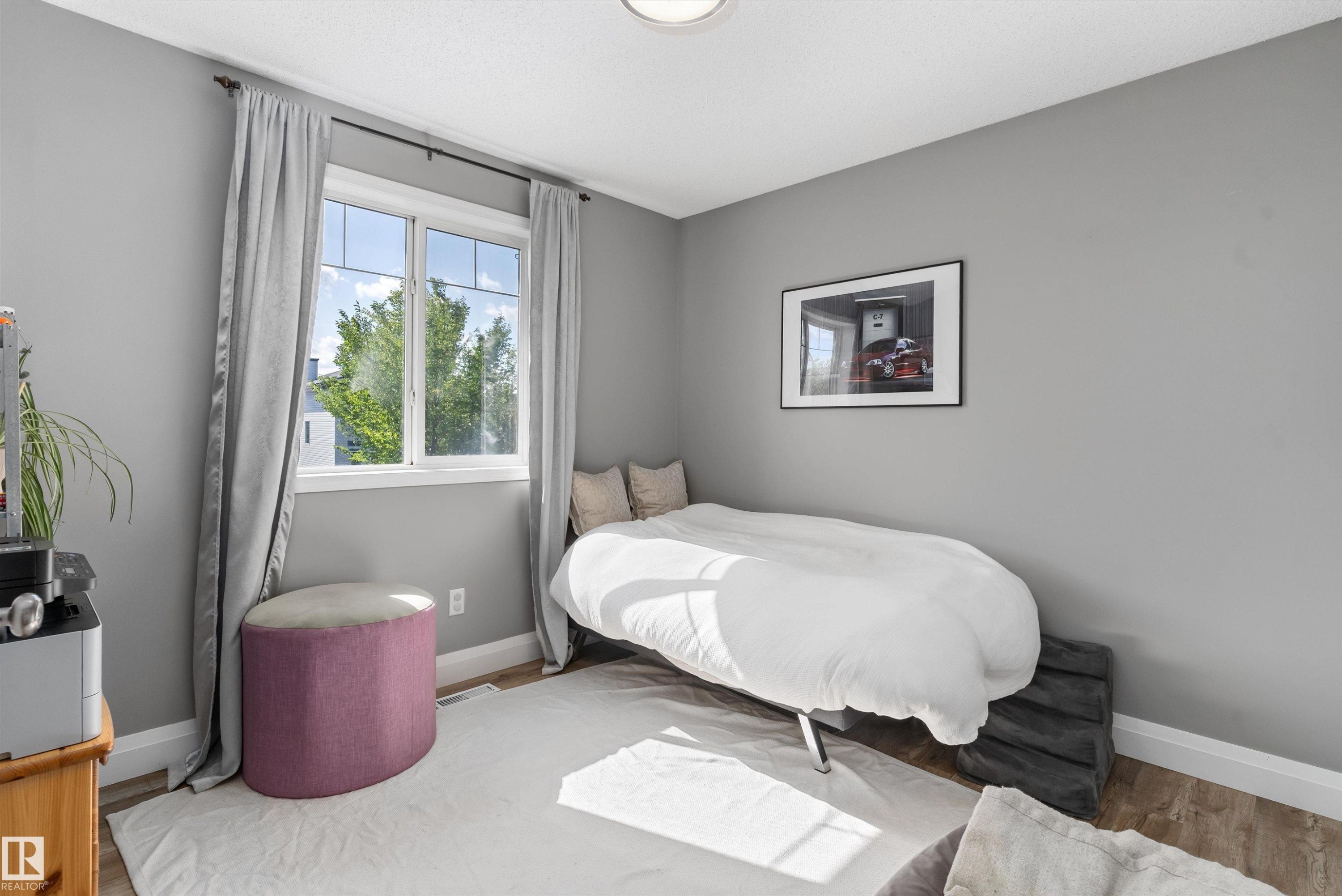 4720 156 Avenue Nw, Edmonton, AB