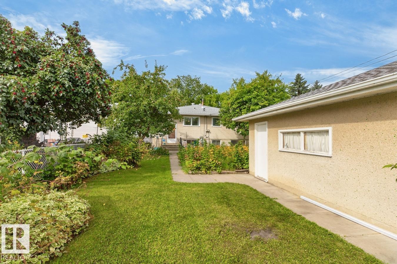 12211 85 Street Nw, Edmonton, AB