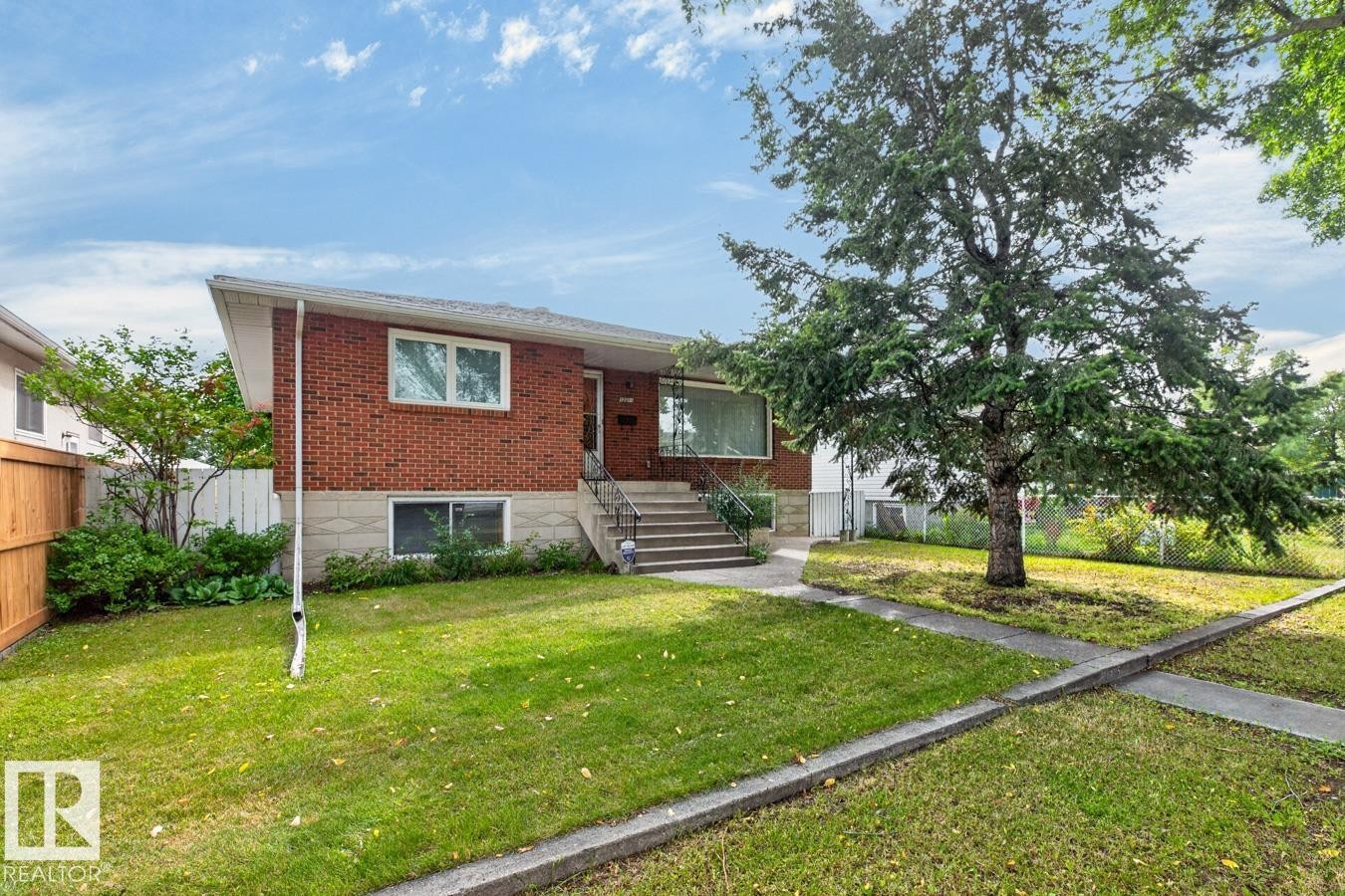 12211 85 Street Nw, Edmonton, AB
