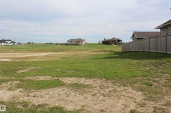 17 Whitetail Green  Mundare, AB T0B 3H0