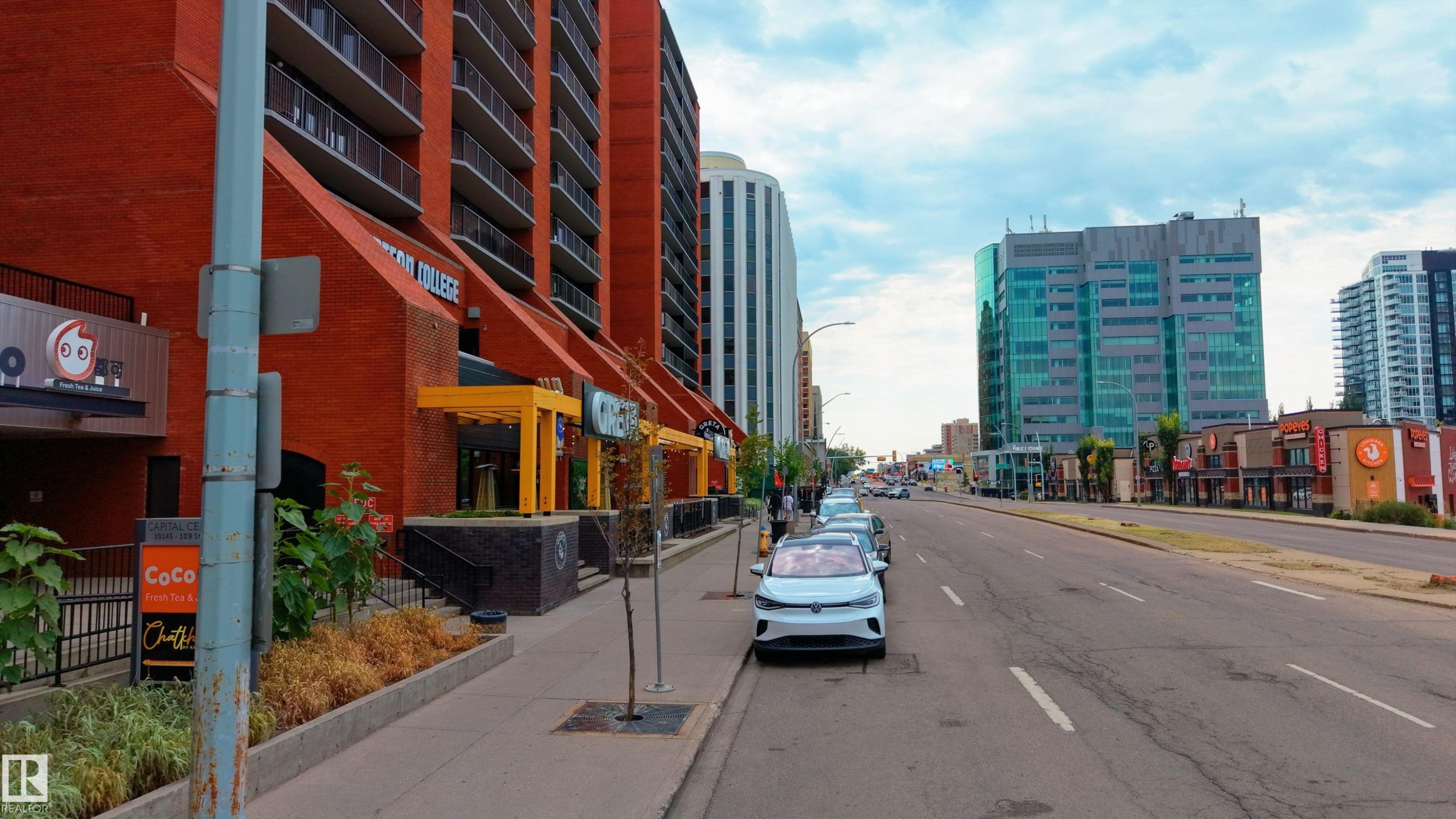 #901 10125 109 St Nw, Edmonton, AB
