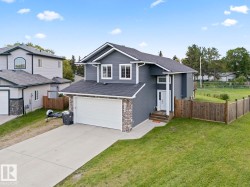 4709 Tilgate Court  Cold Lake, AB T9M 0J4