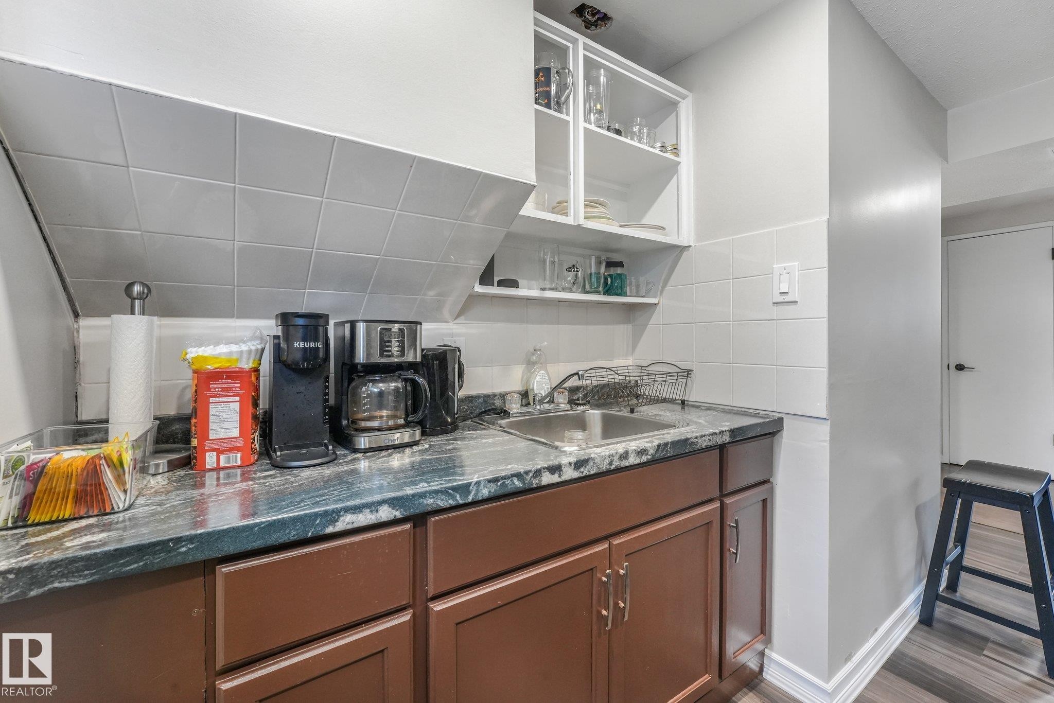 9532 138 Avenue Nw, Edmonton, AB