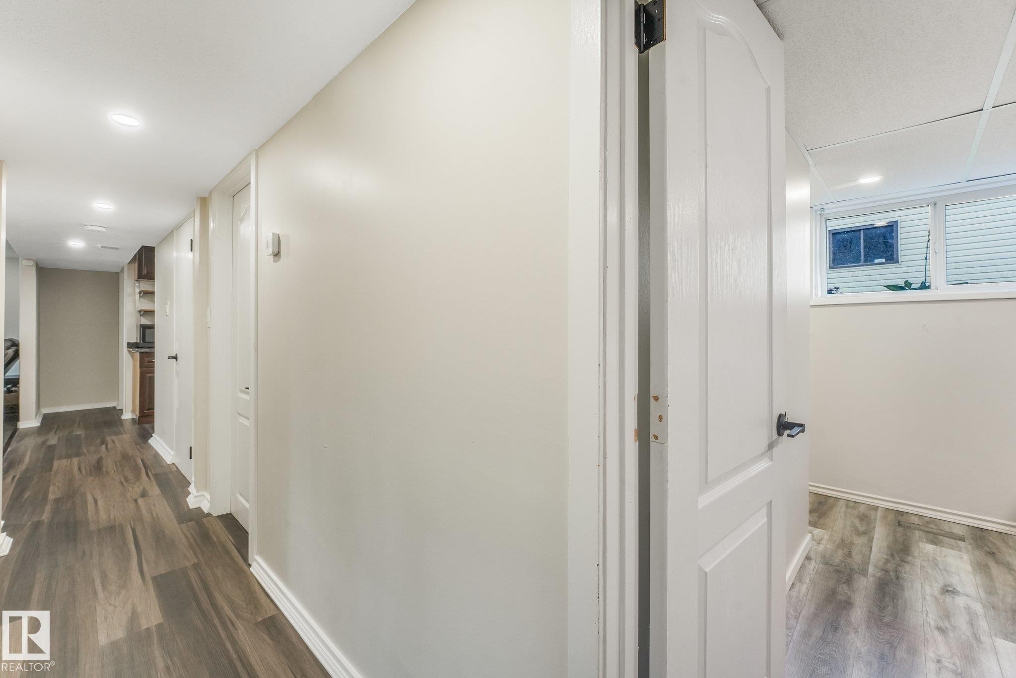 9532 138 Avenue Nw, Edmonton, AB