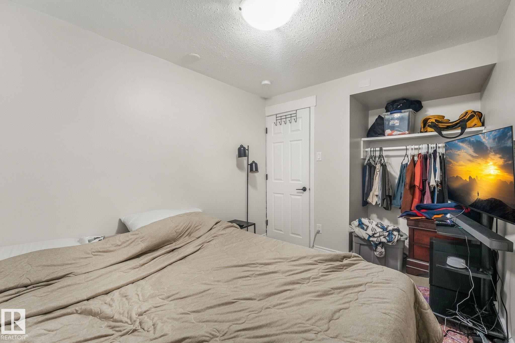 9532 138 Avenue Nw, Edmonton, AB