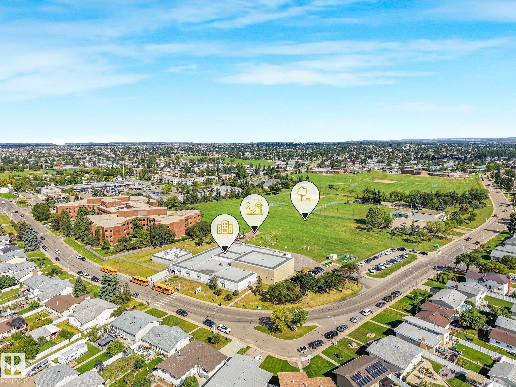 9532 138 Avenue Nw, Edmonton, AB