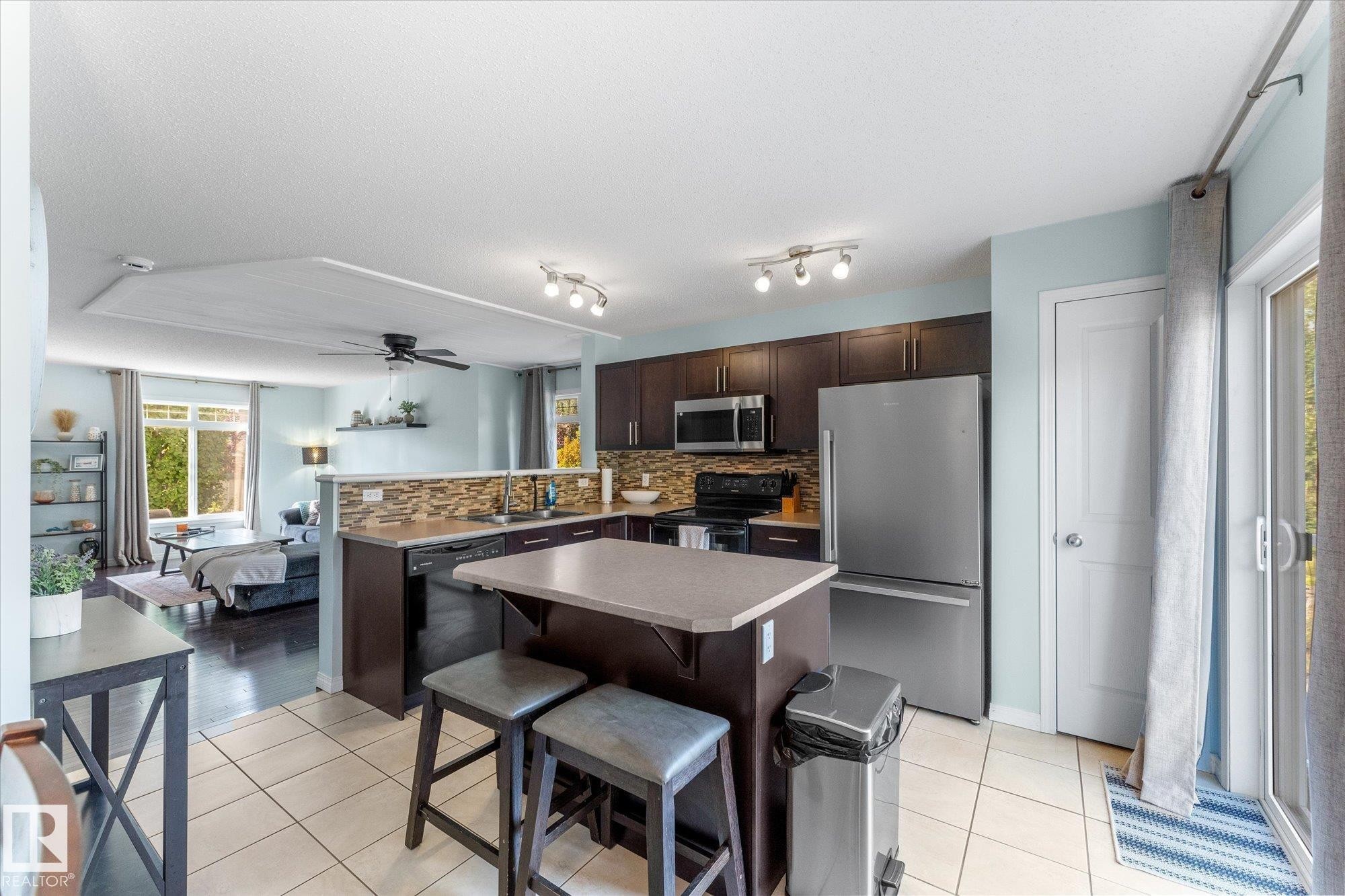 #109 1804 70 St Sw, Edmonton, AB