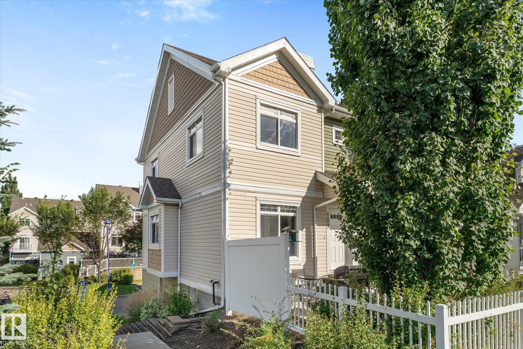 #109 1804 70 St Sw, Edmonton, AB