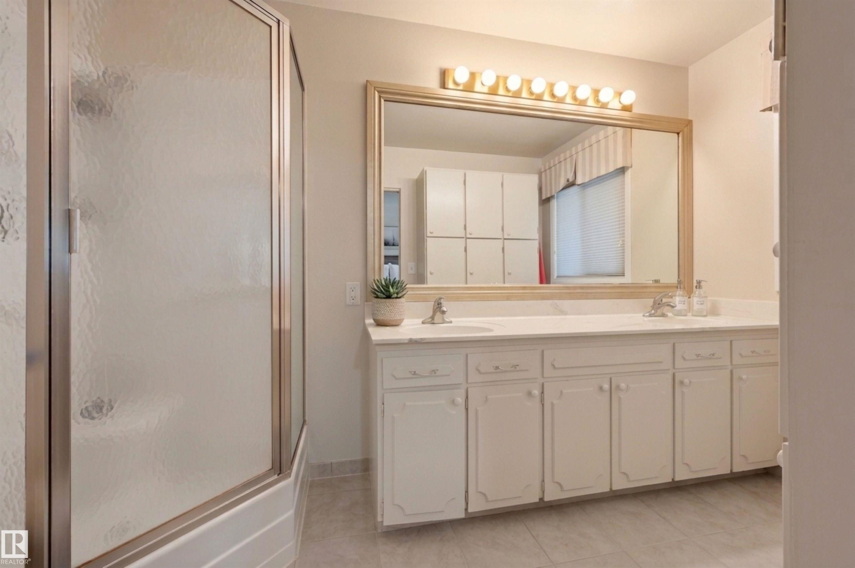 13908 89A Avenue Nw, Edmonton, AB