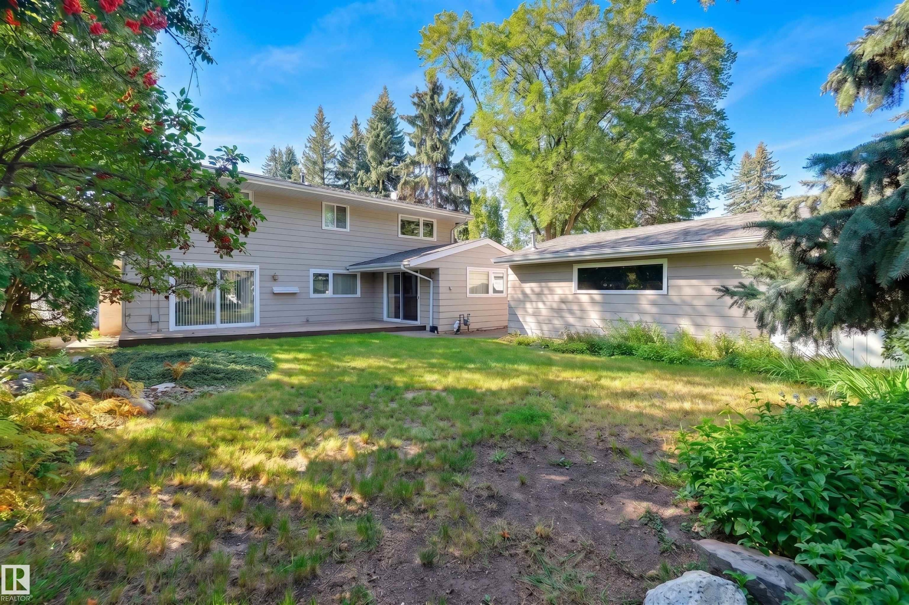 13908 89A Avenue Nw, Edmonton, AB