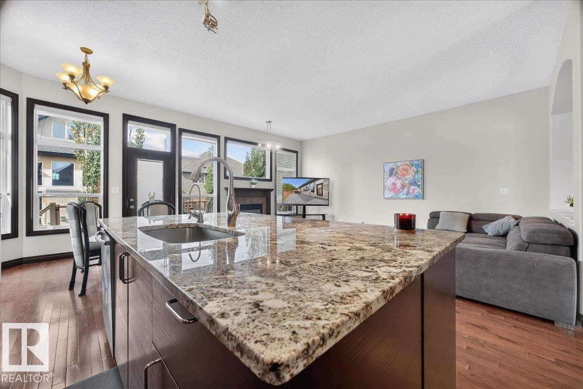 3606 Mclay Court Nw, Edmonton, AB